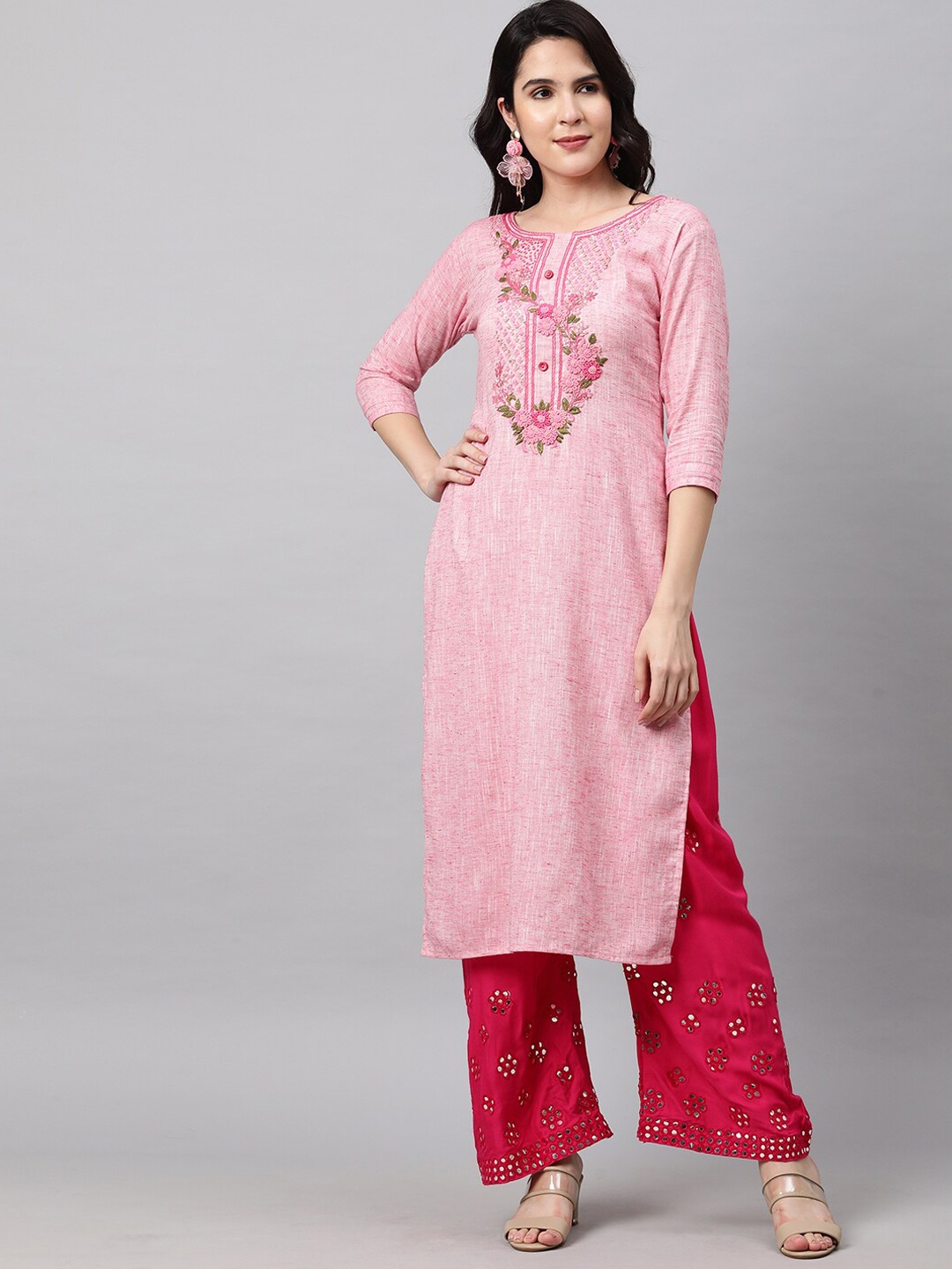 

FASHOR Women Pink Floral Embroidered Thread Work Straight Kurta