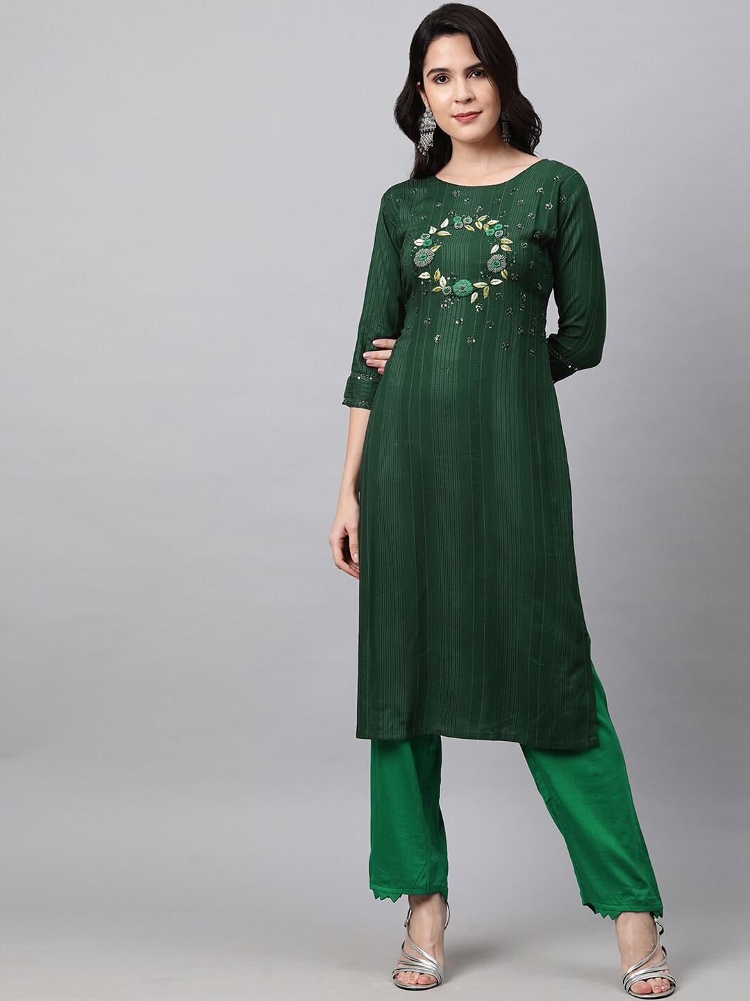 

FASHOR Women Green Floral Embroidered Thread Work Kurta