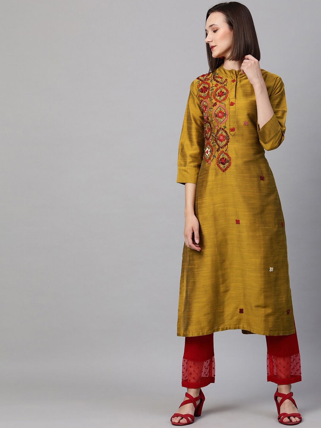 

FASHOR Women Mustard Yellow Flared Sleeves Thread Work Kurta