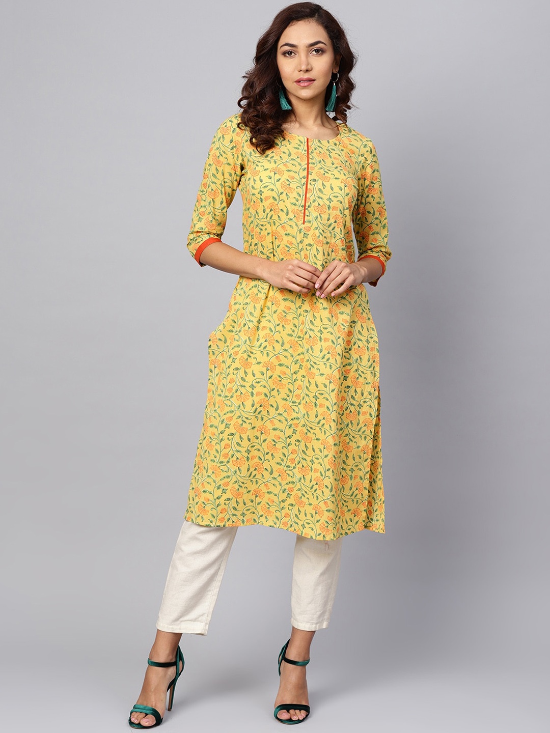 

anayna Women Yellow & Green Floral Printed Pure Cotton Kurta