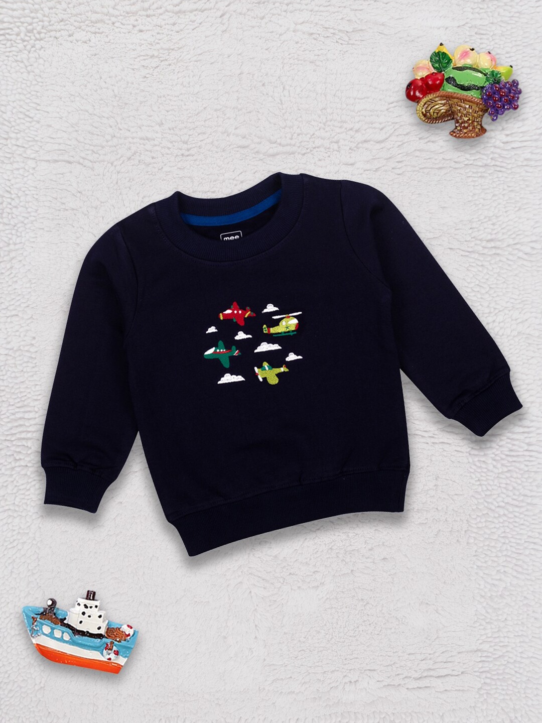 

MeeMee Boys Navy Blue Printed T-shirt