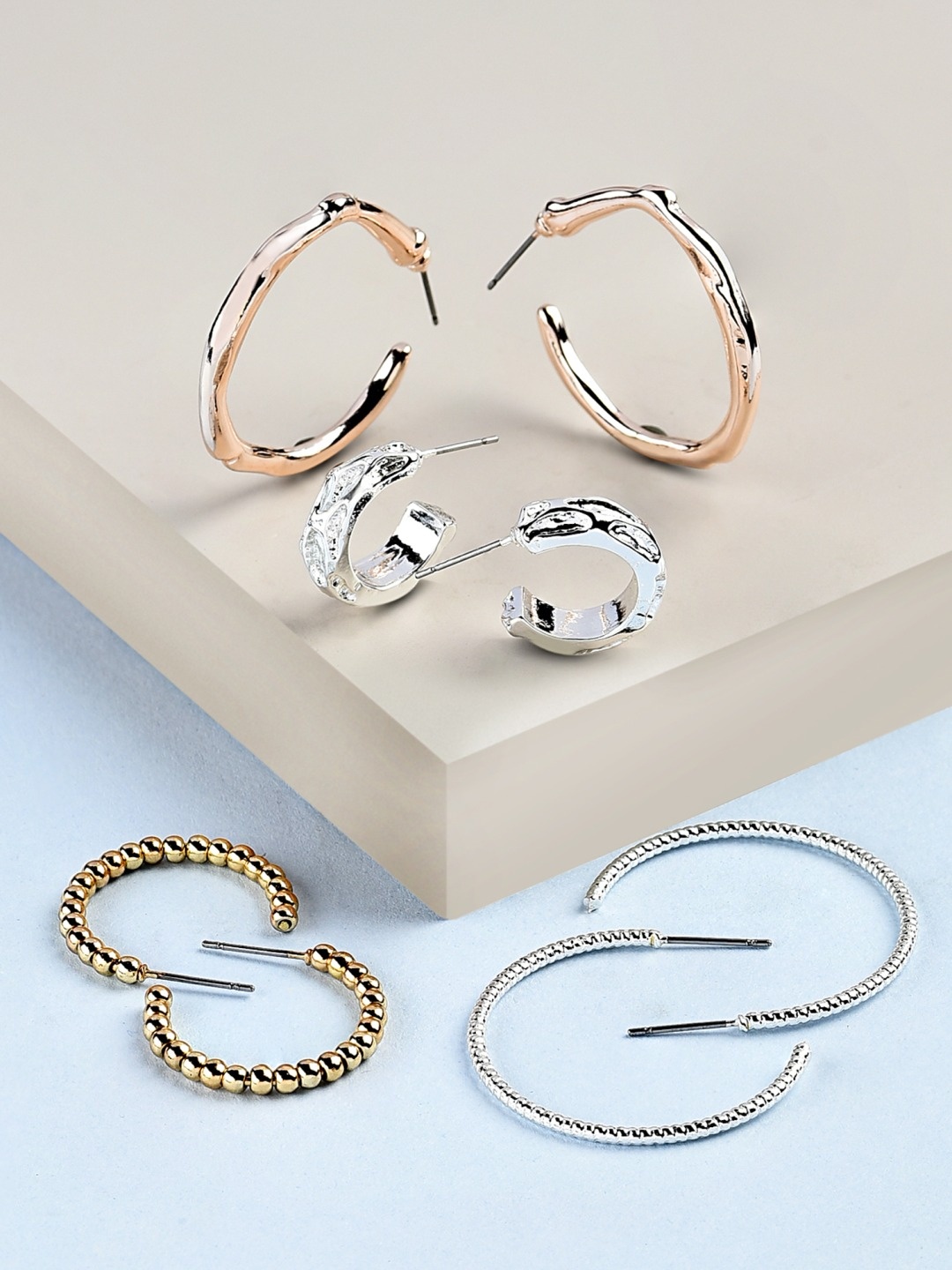 

AMI Set Of 4 Gold-Plated & Silver-Toned Circular Half Hoop Earrings