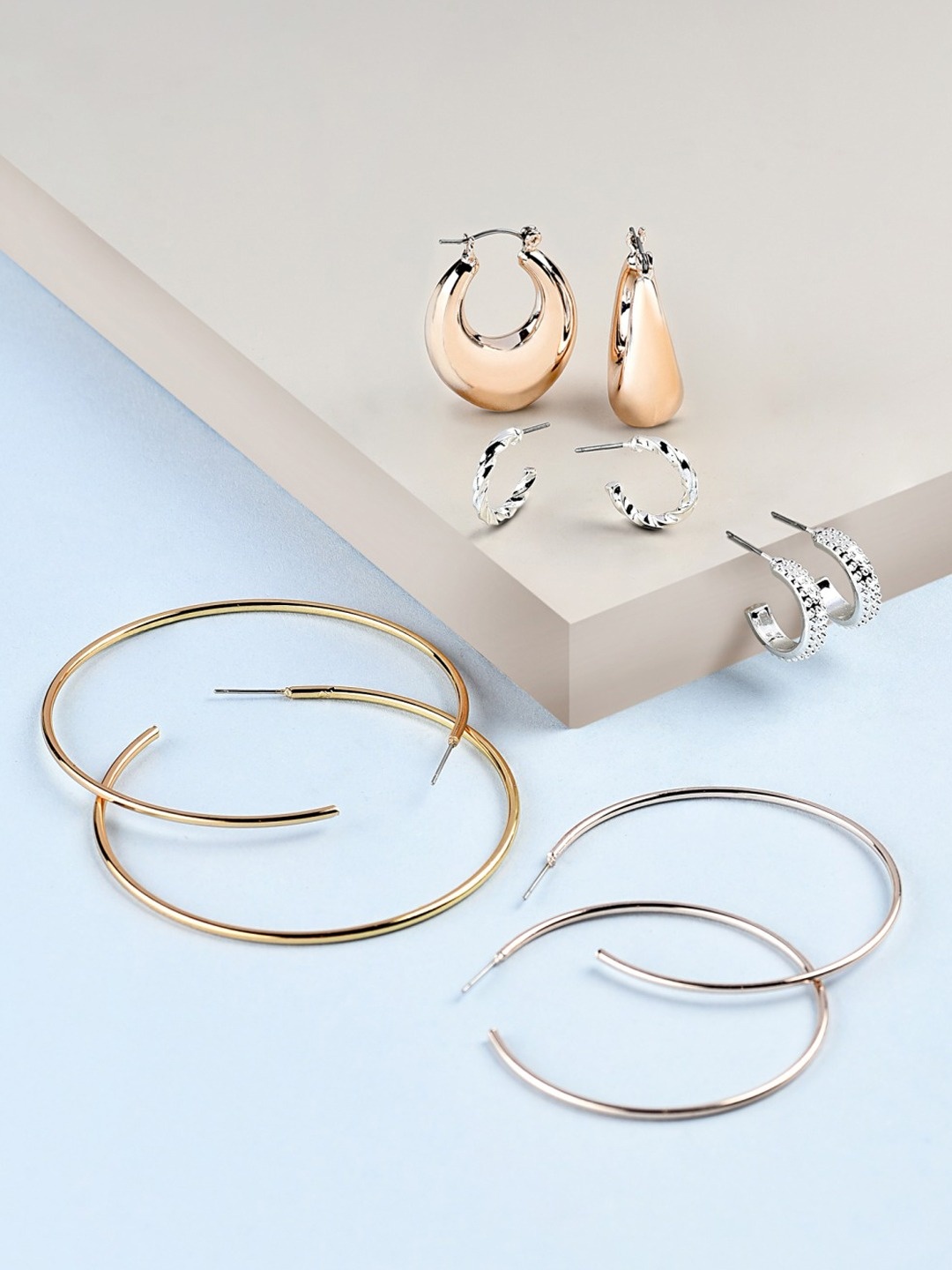 

AMI Set of 5 Gold-Plated & White Circular Hoop & Half Hoop Earrings