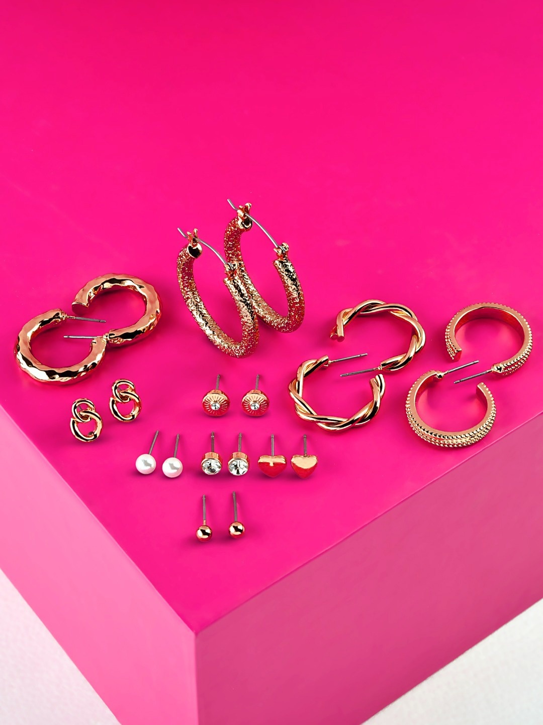 

AMI Set of 10 Gold-Toned & White Circular Stud & Half Hoop Earrings