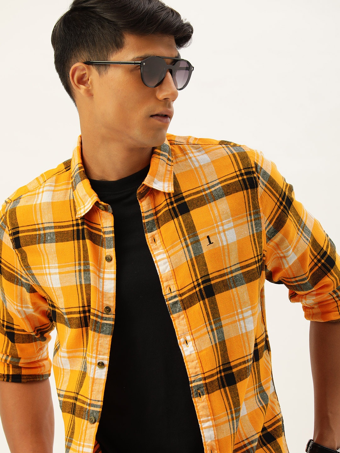 

SINGLE Men Yellow & Black Slim Fit Tartan Checks Pure Cotton Casual Shirt