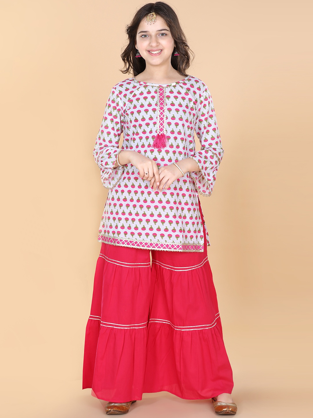 

ADIVA Girls White & Pink Ethnic Motifs Printed Gotta Patti Kurta with Sharara