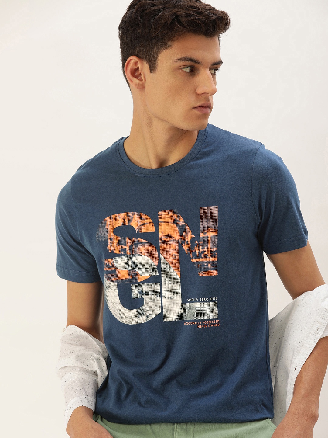 

SINGLE Men Navy Blue Typography Printed Pure Cotton T-shirt