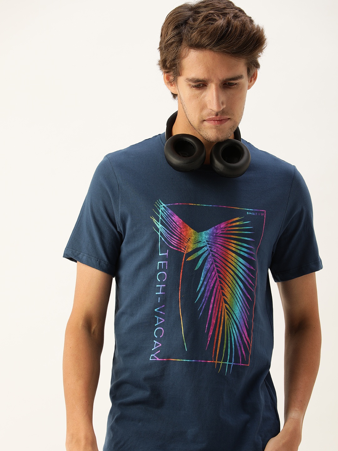 

SINGLE Men Teal Blue Printed Slim Fit Pure Cotton T-shirt