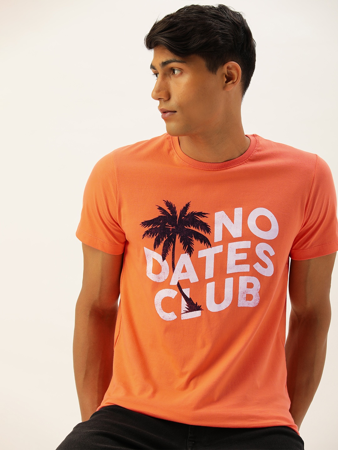 

SINGLE Men Orange Graphic Printed Pure Cotton Slim Fit T-shirt