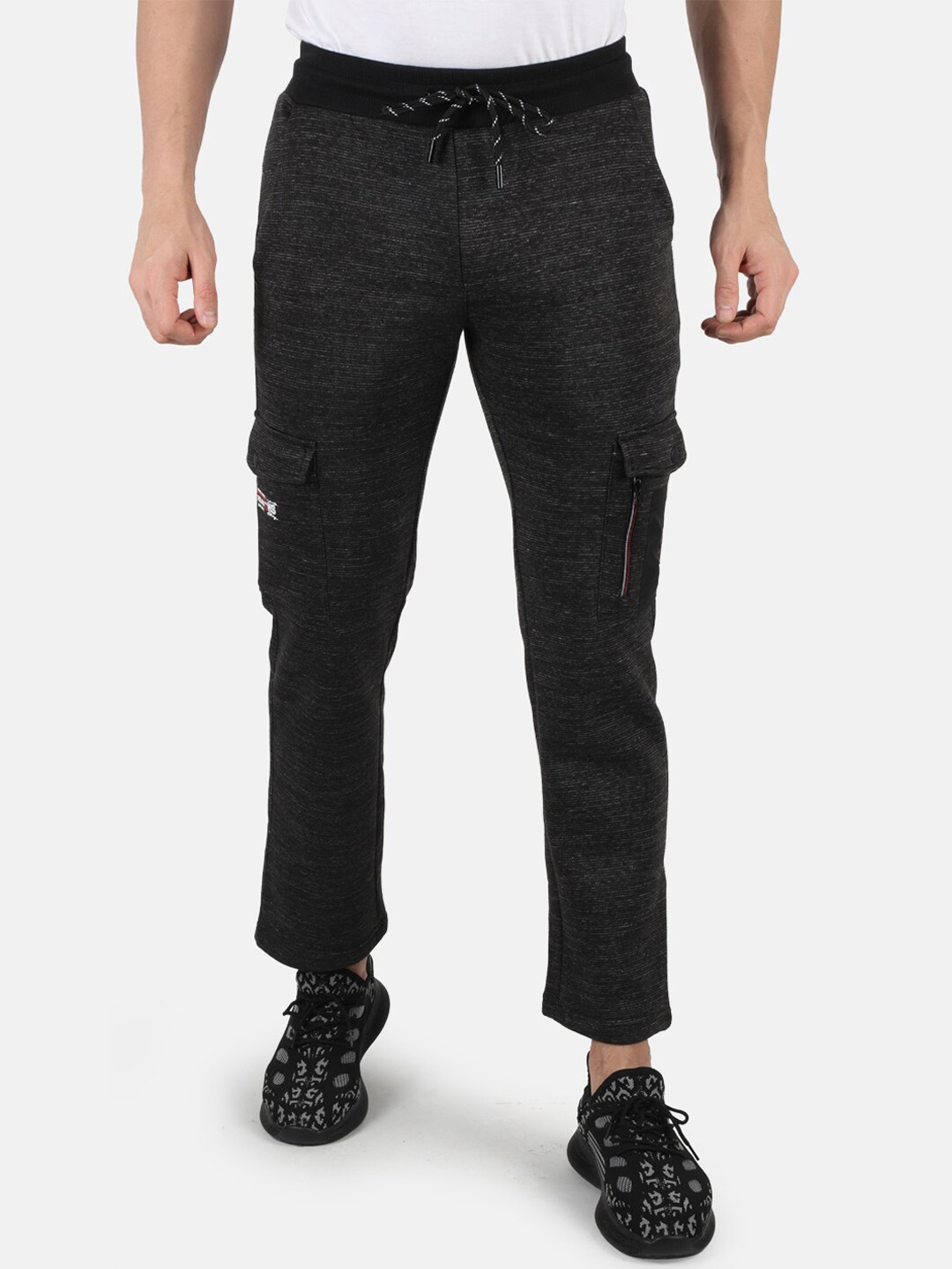 

Monte Carlo Men Black Solid Regular Fit Cotton Track Pants