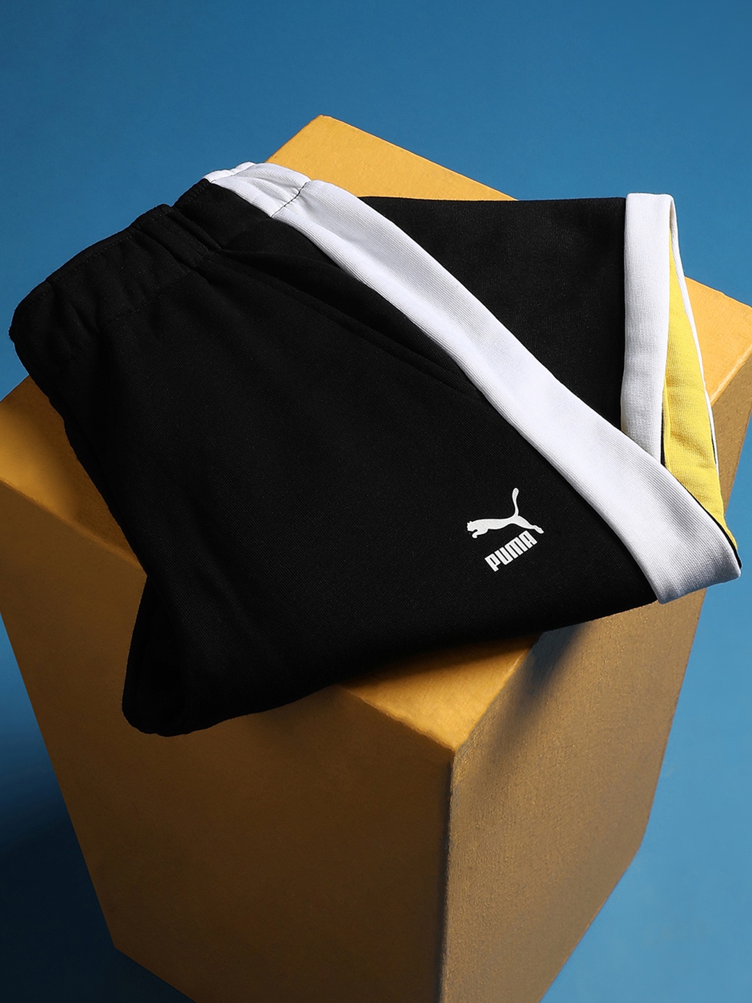 

Puma Kids Black & Yellow Side-Striped Joggers