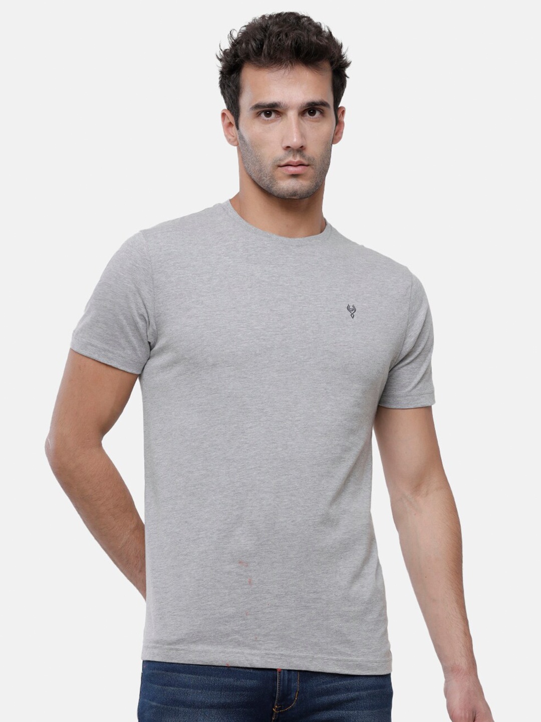 

Classic Polo Men Grey Slim Fit T-shirt