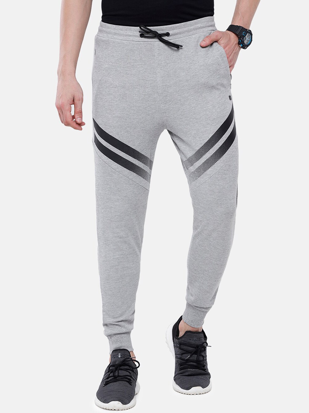 

Classic Polo Men Grey Solid Slim-Fit Joggers