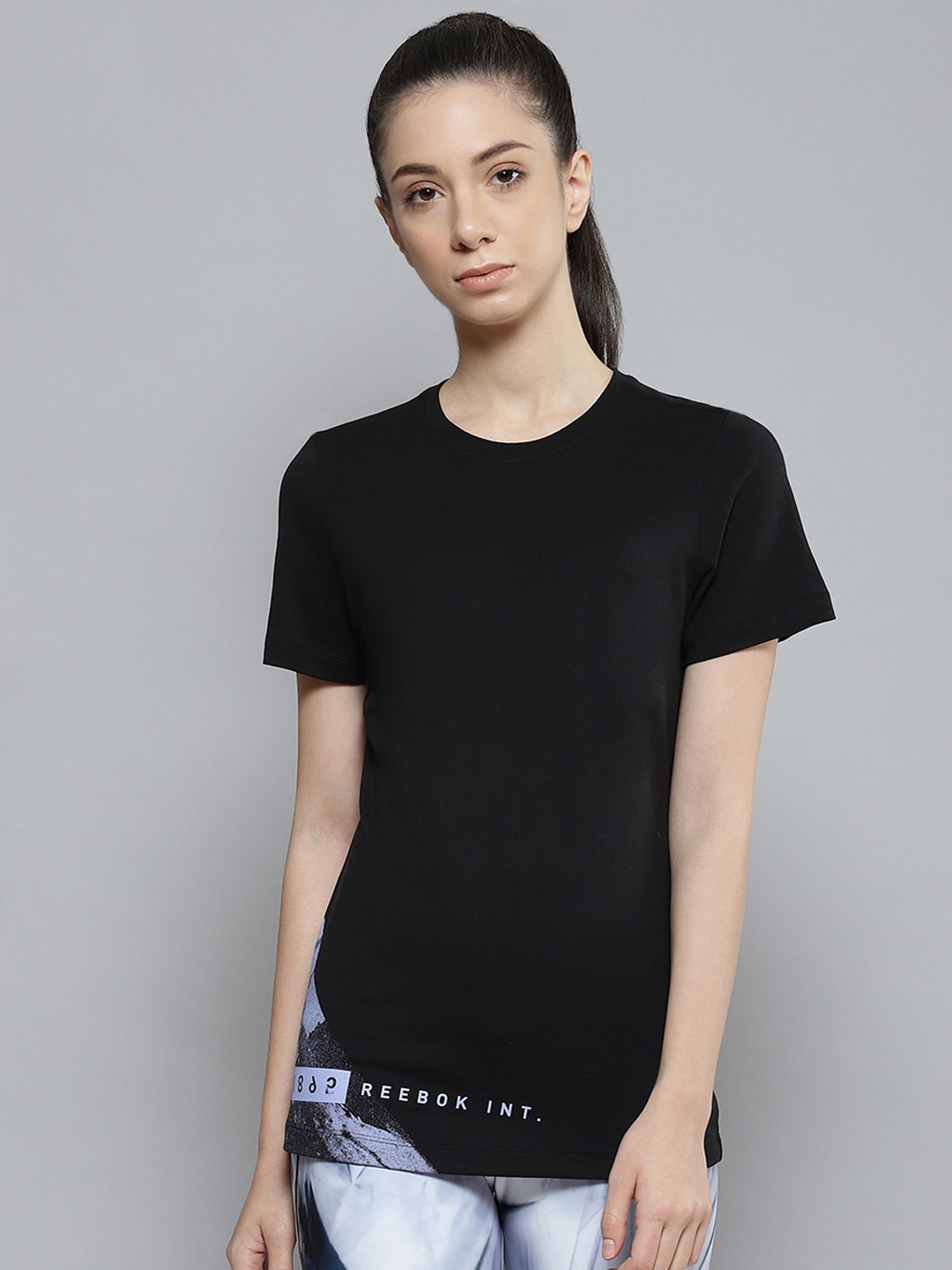 

Reebok Women Black Workout Graphic Brand Logo Placement Print Slim Fit Training T-shirt