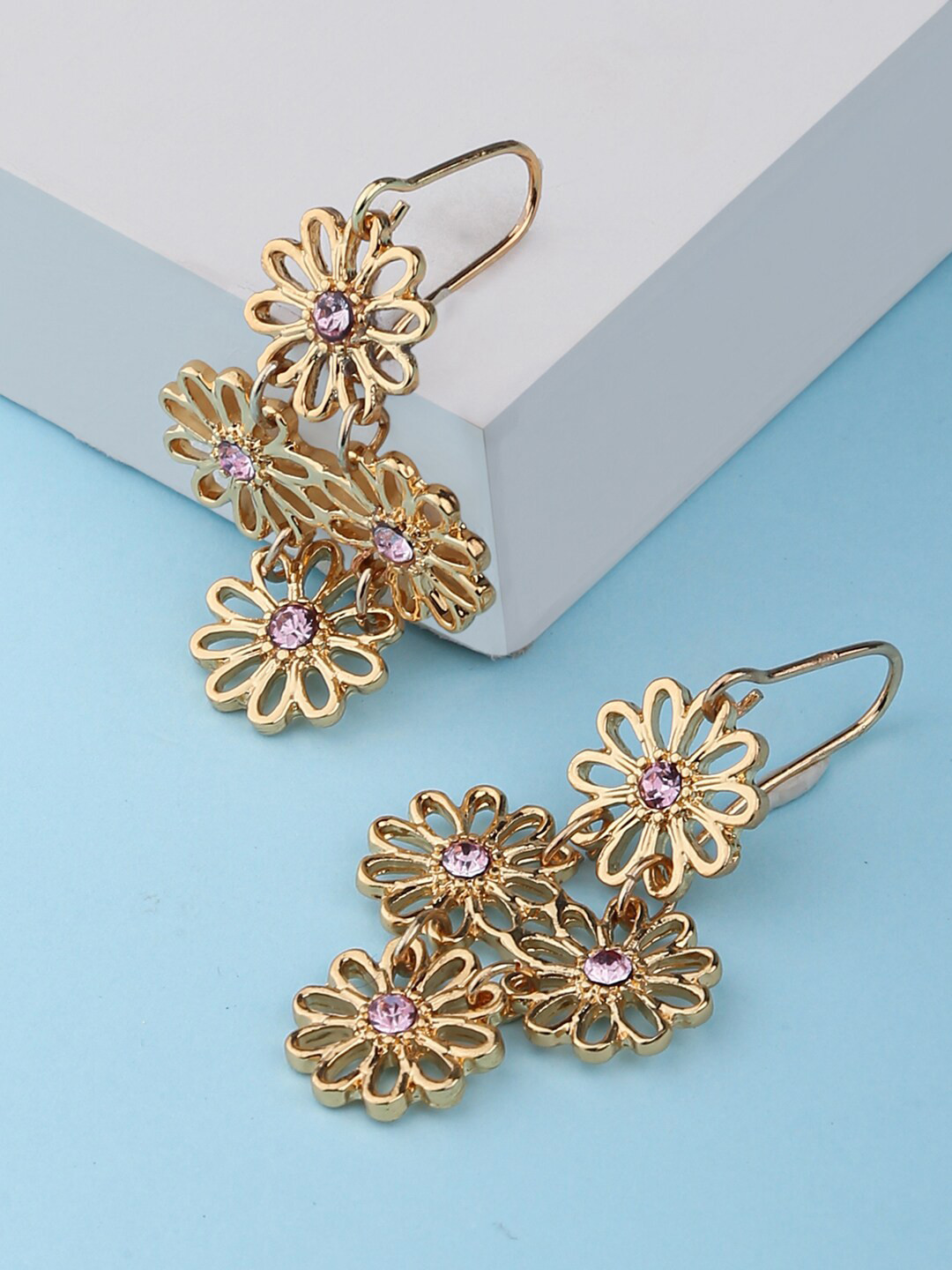

Lilly & sparkle Gold-Toned Floral Drop Earrings