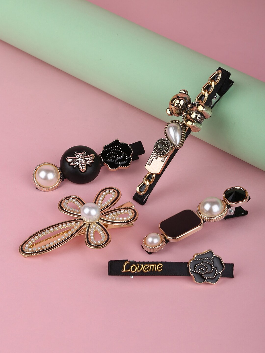 

Lilly & sparkle Women Set of 5 White & Black Embellished Alligator Hair Clip