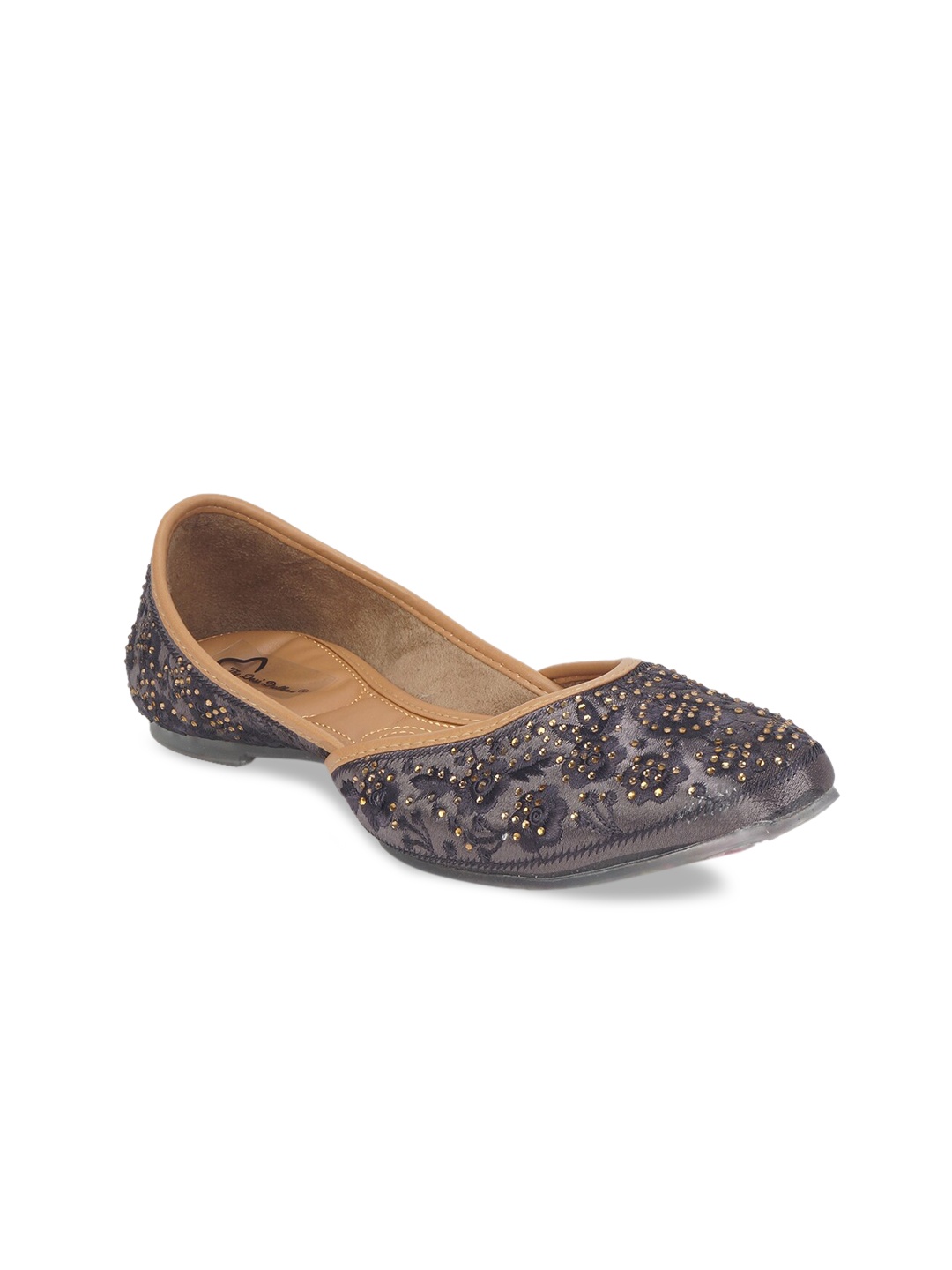 

The Desi Dulhan Women Black Textured Leather Ethnic Mojaris Flats