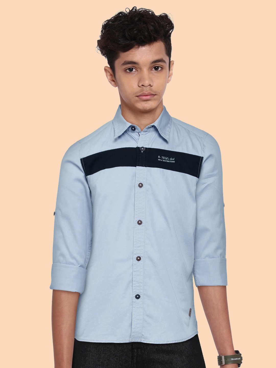 

UTH by Roadster Boys Blue Casual Pure Cotton Shirt