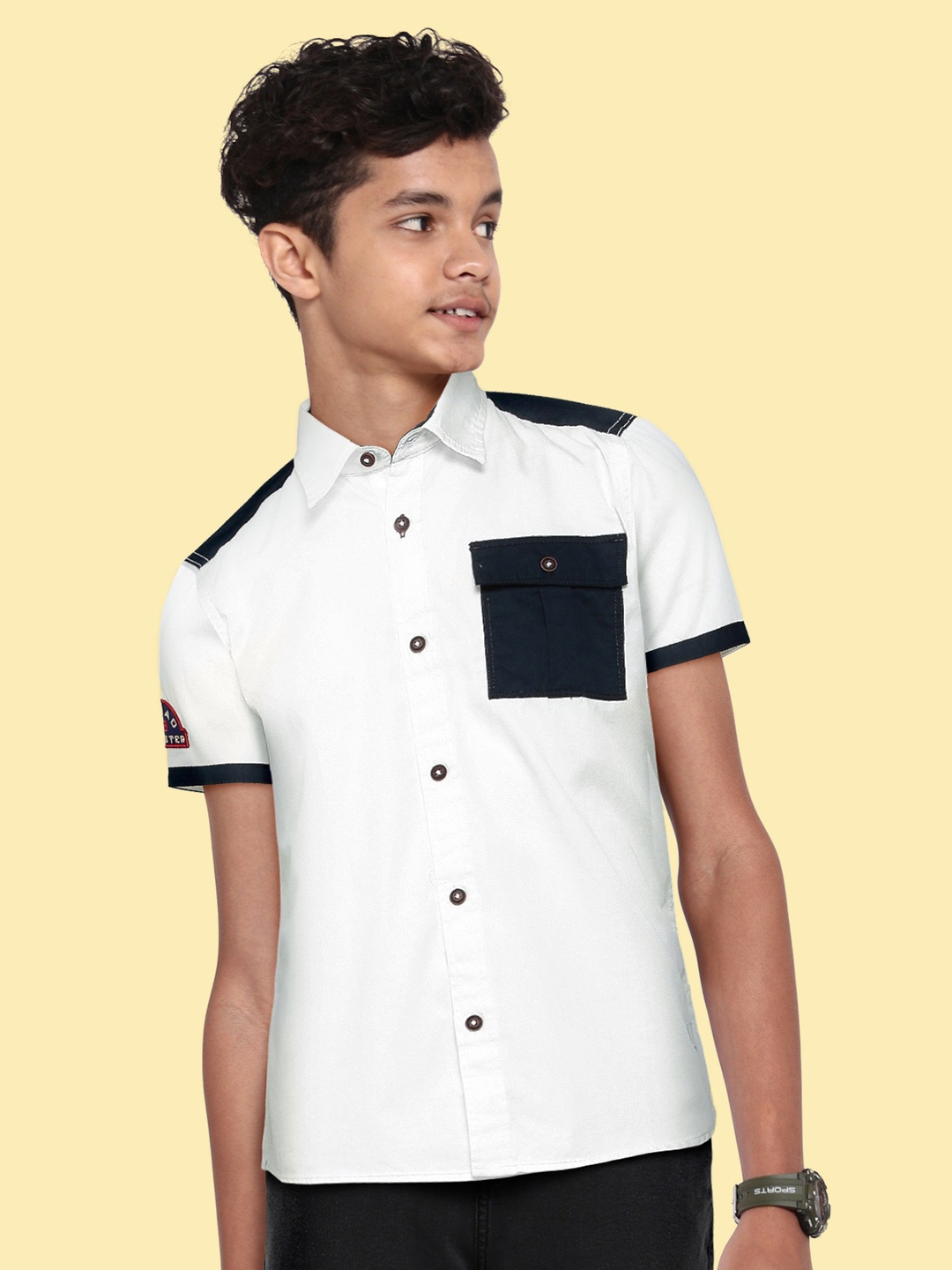 

UTH by Roadster Boys White Pure Cotton Casual Shirt