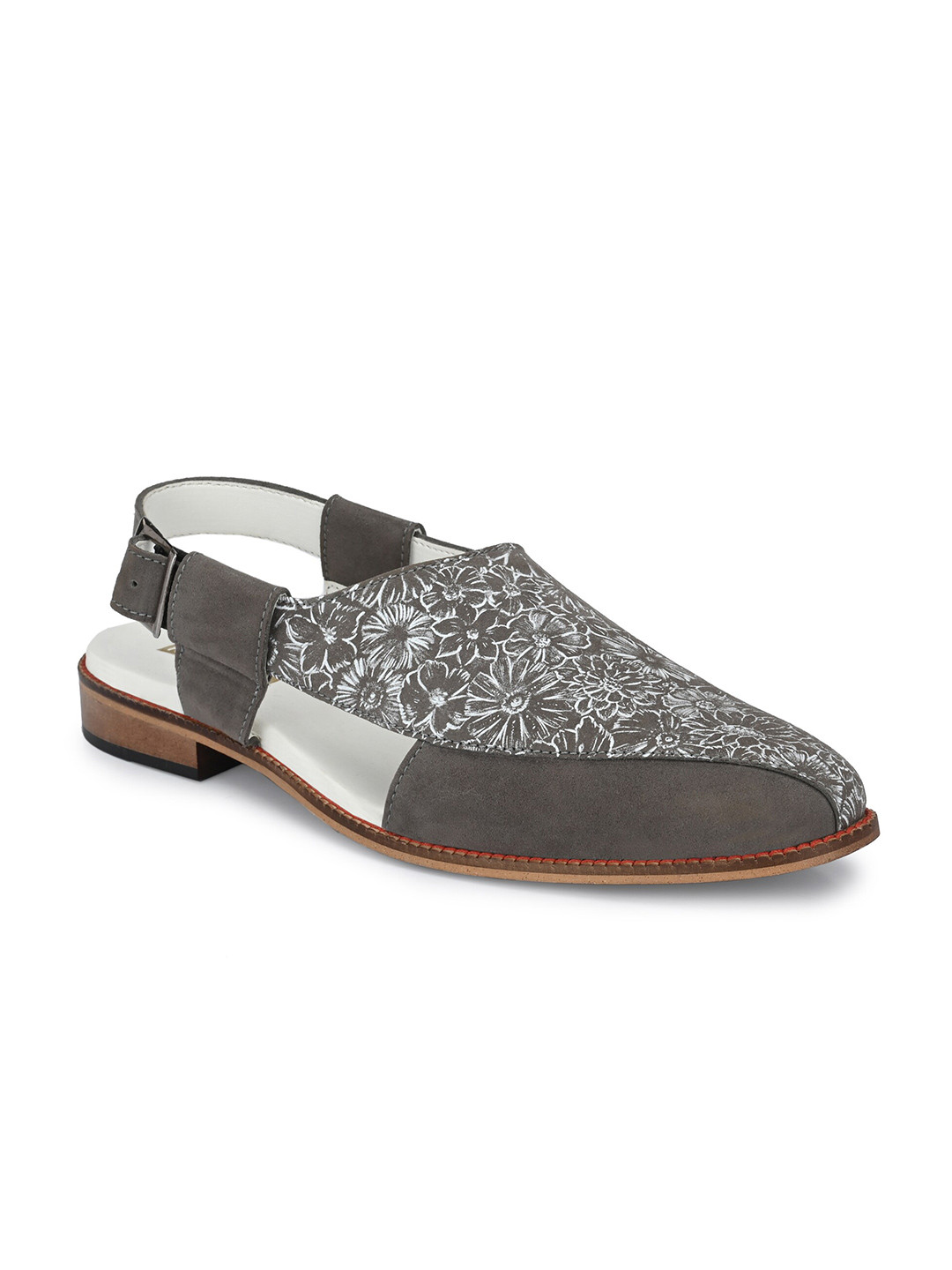 

KLEAT Men Grey & White Comfort Sandals