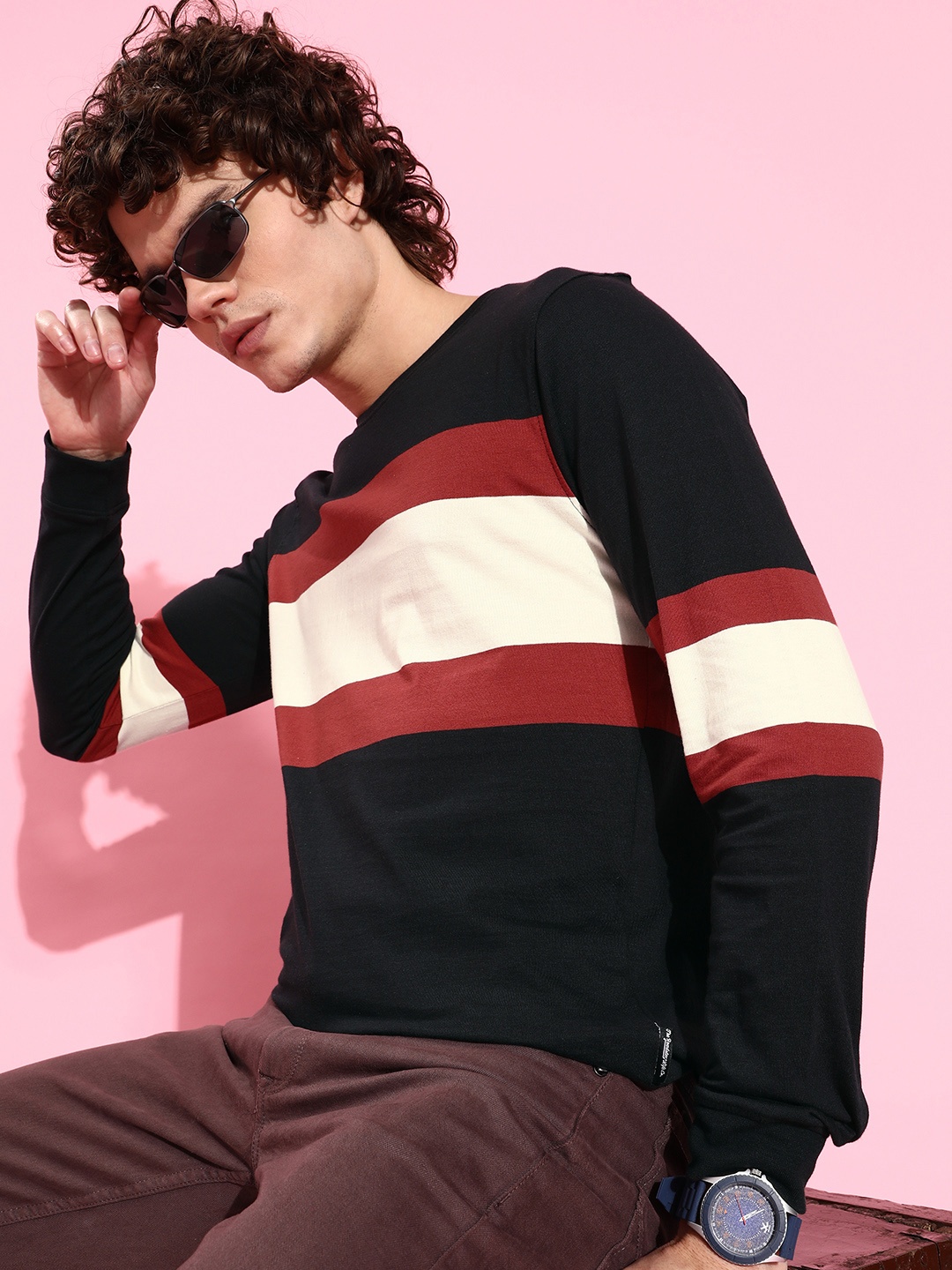 

The Roadster Lifestyle Co. Men Pure Cotton Long Sleeves Colourblocked T-shirt, Black