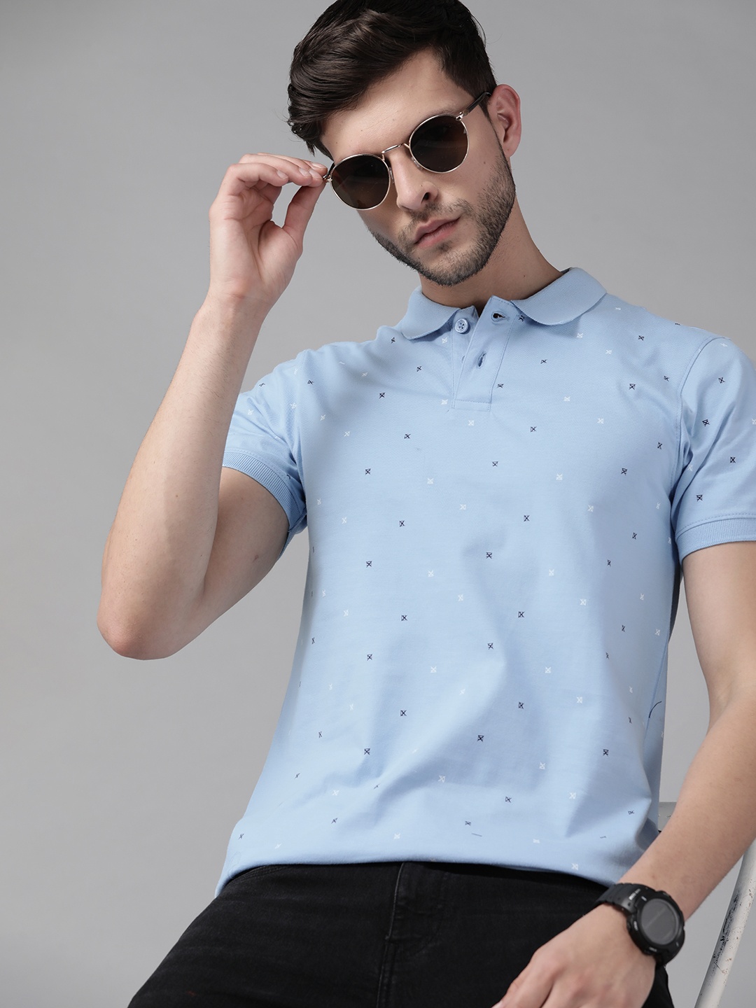 

Roadster Men Blue Pure Cotton Printed Polo Collar T-shirt