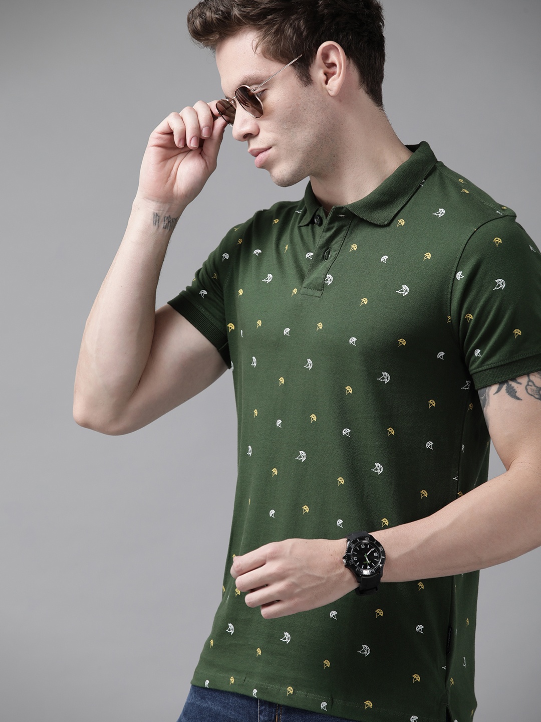 

Roadster Men Green Printed Polo Collar T-shirt