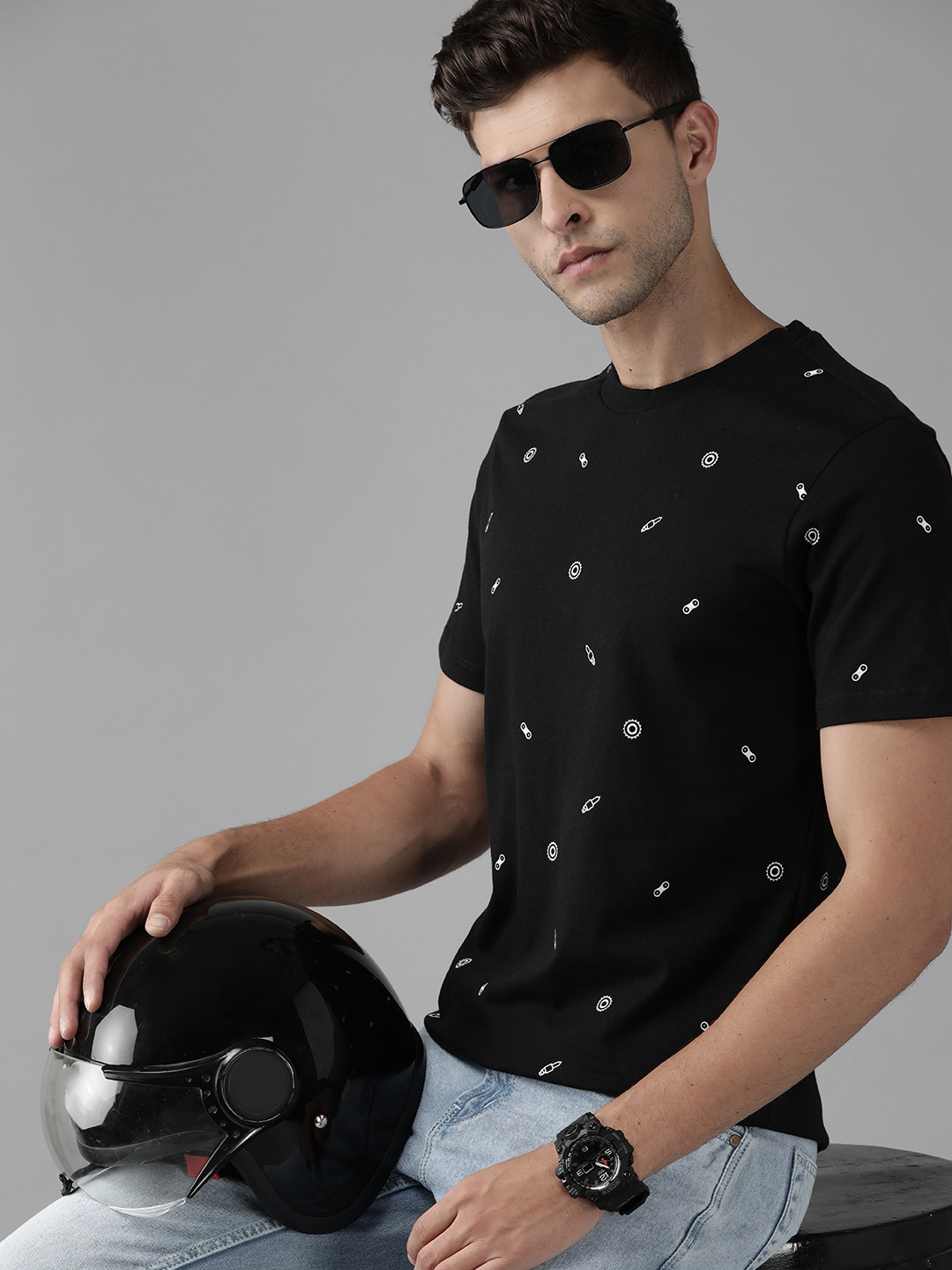 

Roadster Men Black & White Biker Printed Pure Cotton T-shirt