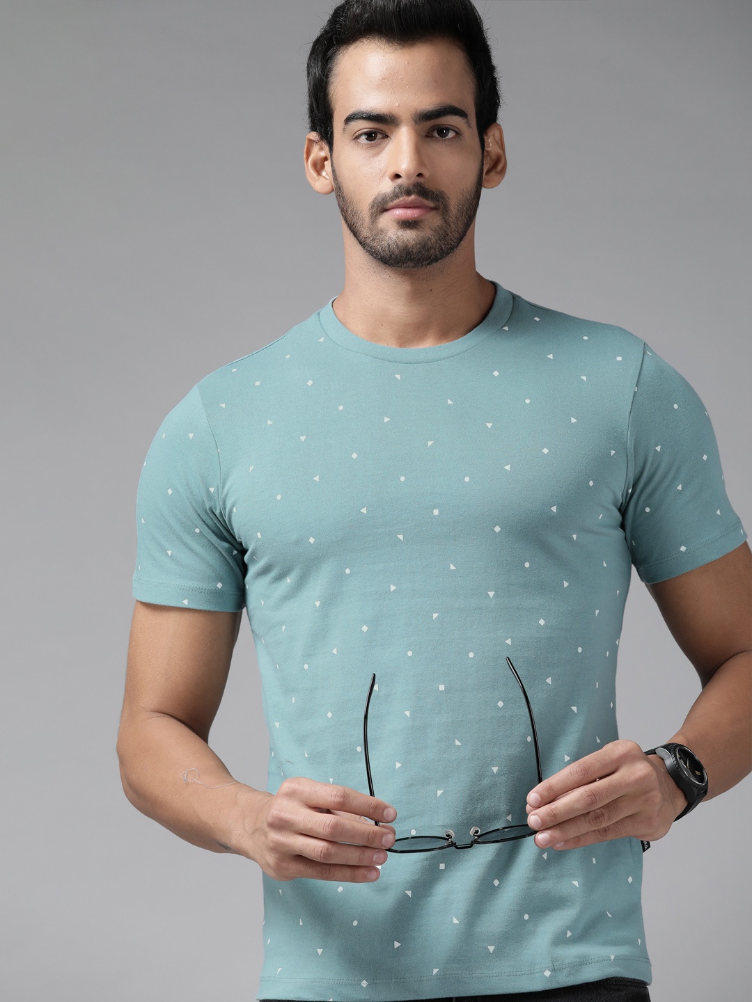 

Roadster Men Blue Printed Pure Cotton T-shirt