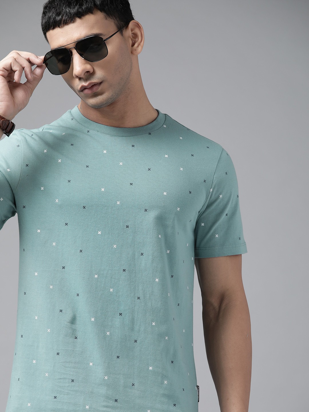 

Roadster Men Blue Pure Cotton Printed T-shirt