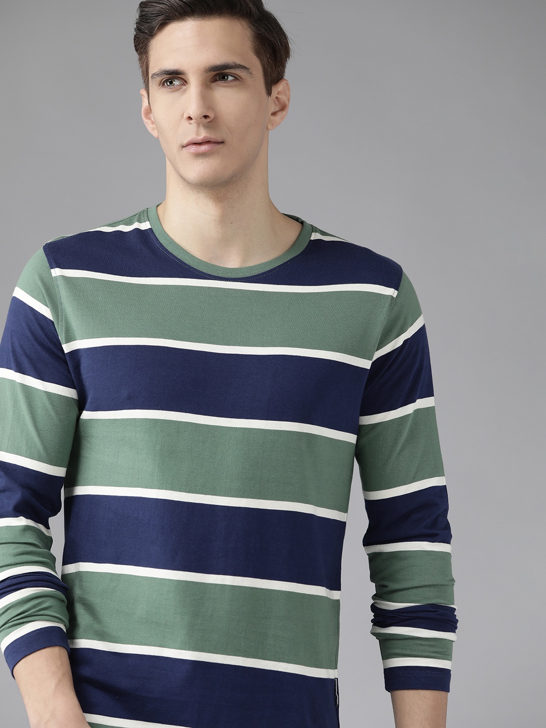 

Roadster Men Blue & Green Striped Pure Cotton T-shirt