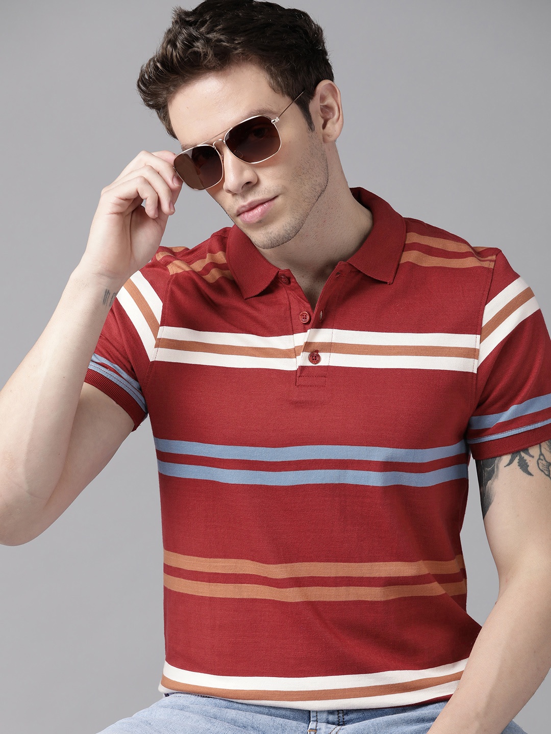 

Roadster Men Maroon & Off White Striped Polo Collar Pure Cotton T-shirt