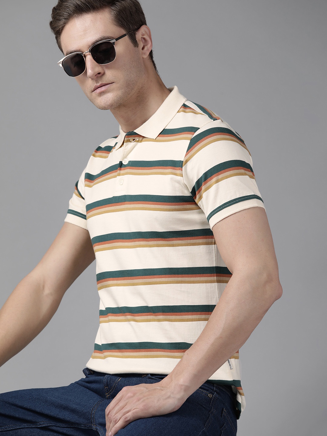 

The Roadster Lifestyle Co Men Cream-Coloured & Green Pure Cotton Striped Polo Collar T-shirt