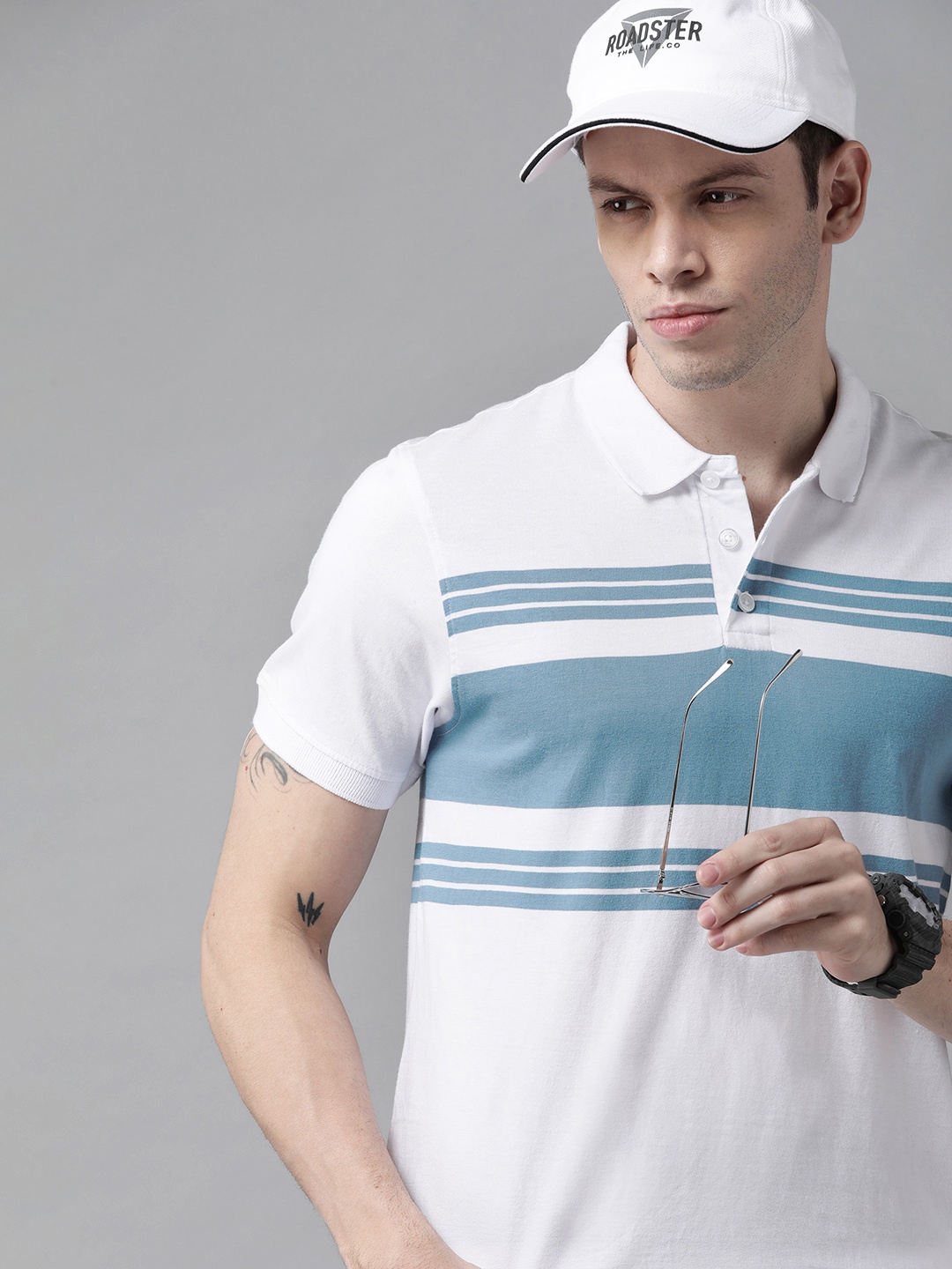 

Roadster Men White & Blue Striped Polo Collar Pure Cotton T-shirt