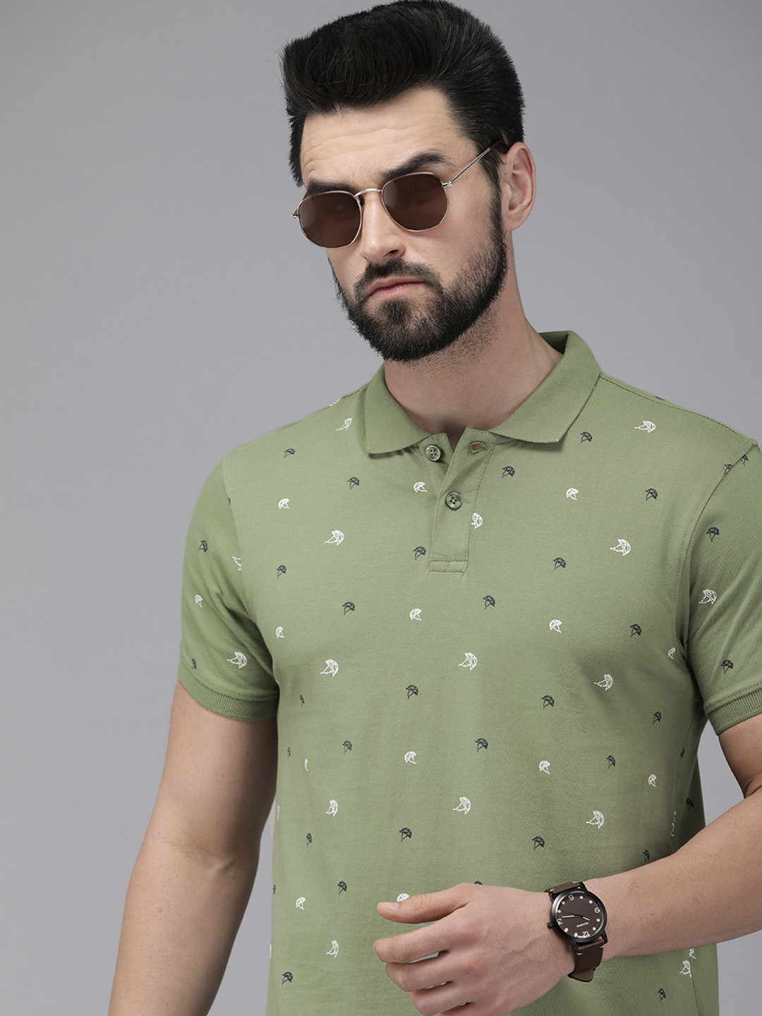 

The Roadster Lifestyle Co. Men Olive Green Printed Polo Collar Pure Cotton T-shirt