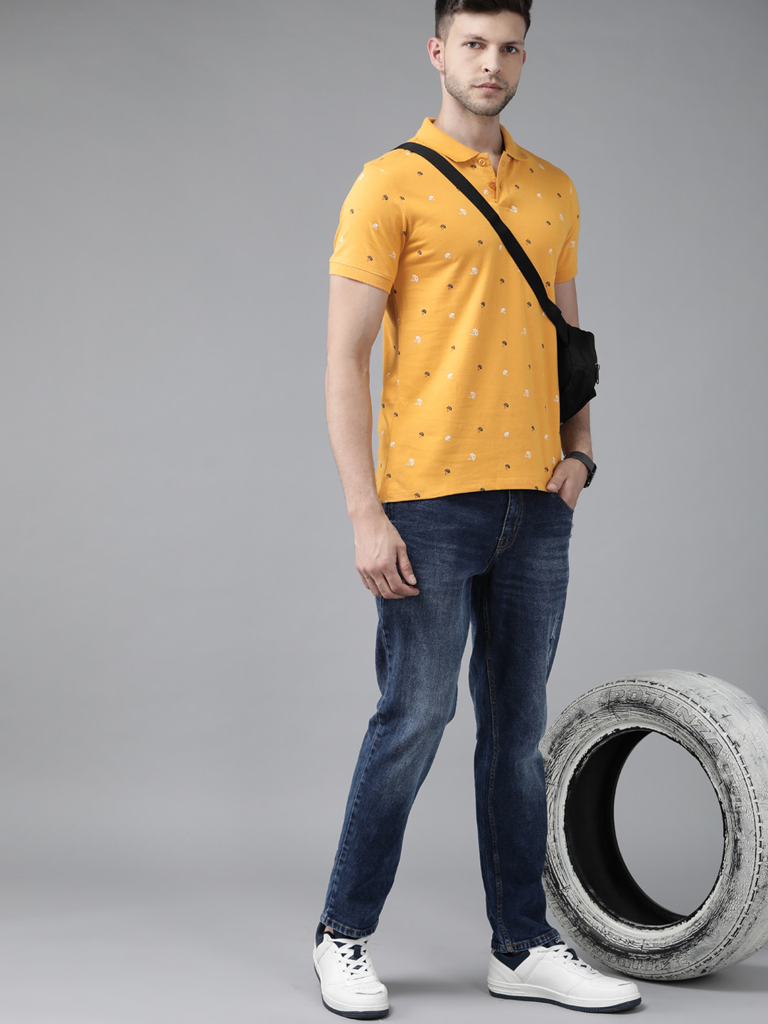 

Roadster Men Yellow & Black Conversational Printed Polo Collar Pure Cotton T-shirt