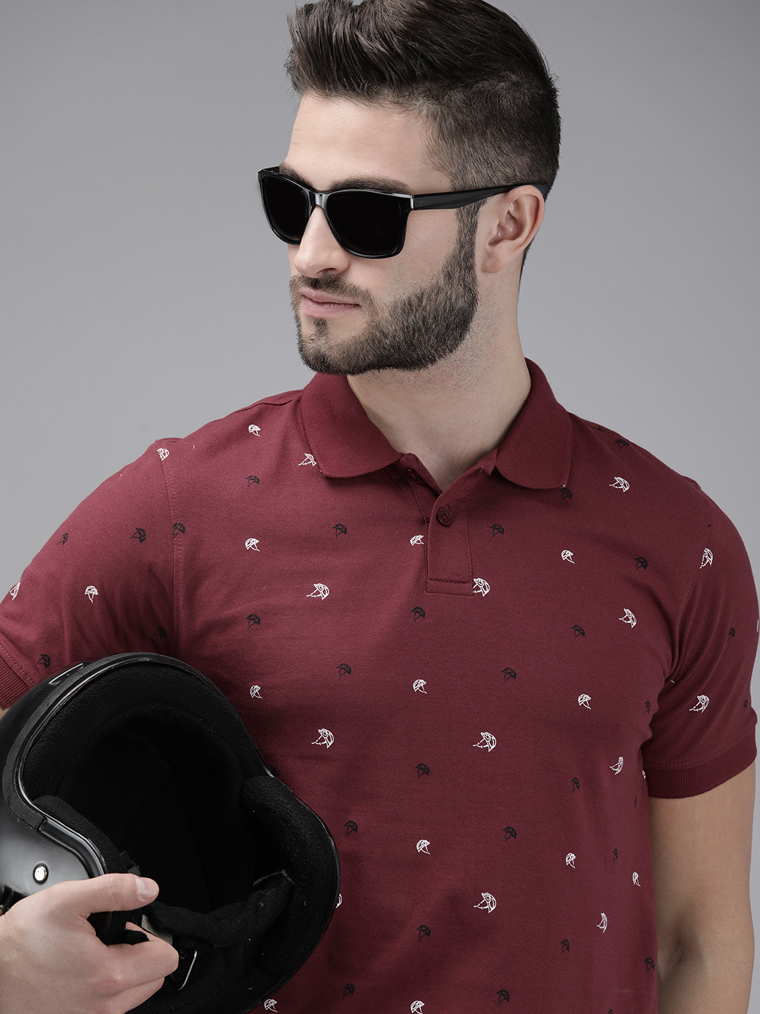 

Roadster Men Maroon Conversational Printed Polo Collar Pure Cotton T-shirt