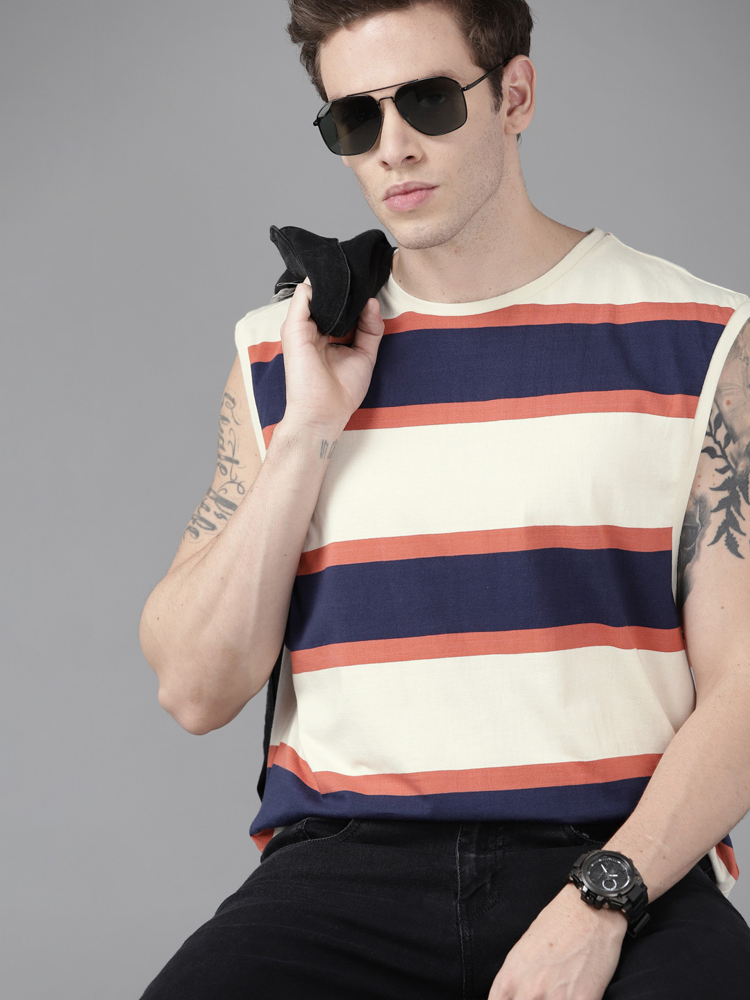 

Roadster Men Off White & Navy Blue Striped Pure Cotton T-shirt