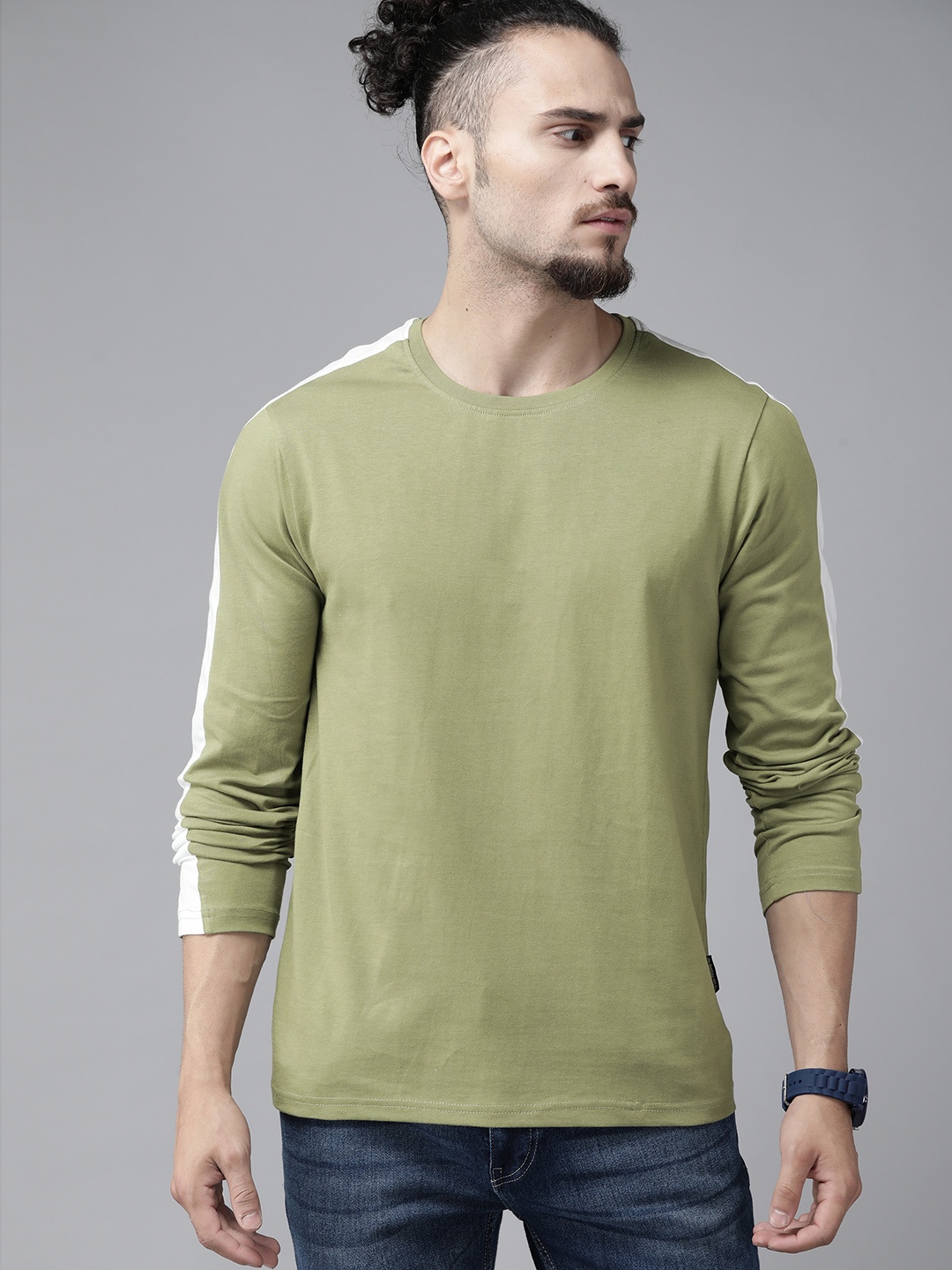 

Roadster Men Olive Green Cotton T-shirt