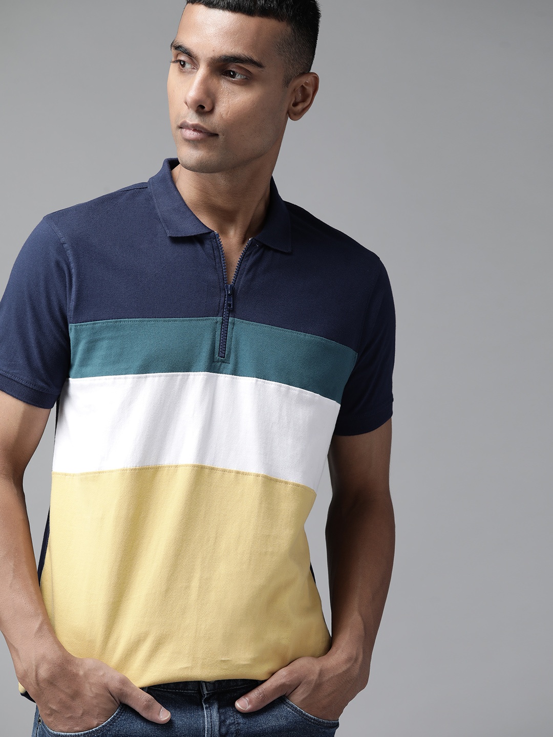 

Roadster Men Navy Blue & Beige Colourblocked Pure Cotton T-shirt