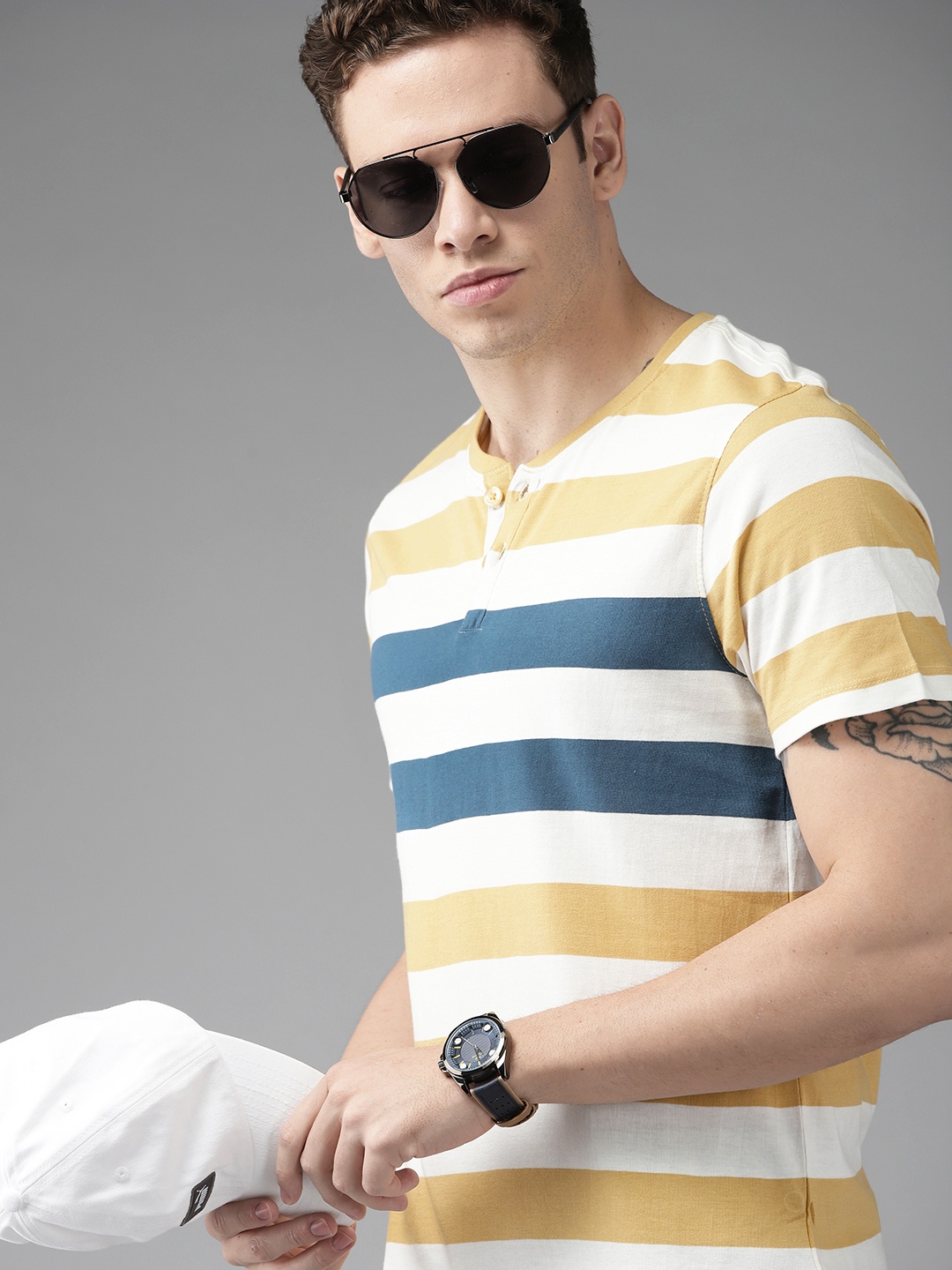 

Roadster Men Mustard Yellow & White Pure Cotton Striped T-shirt