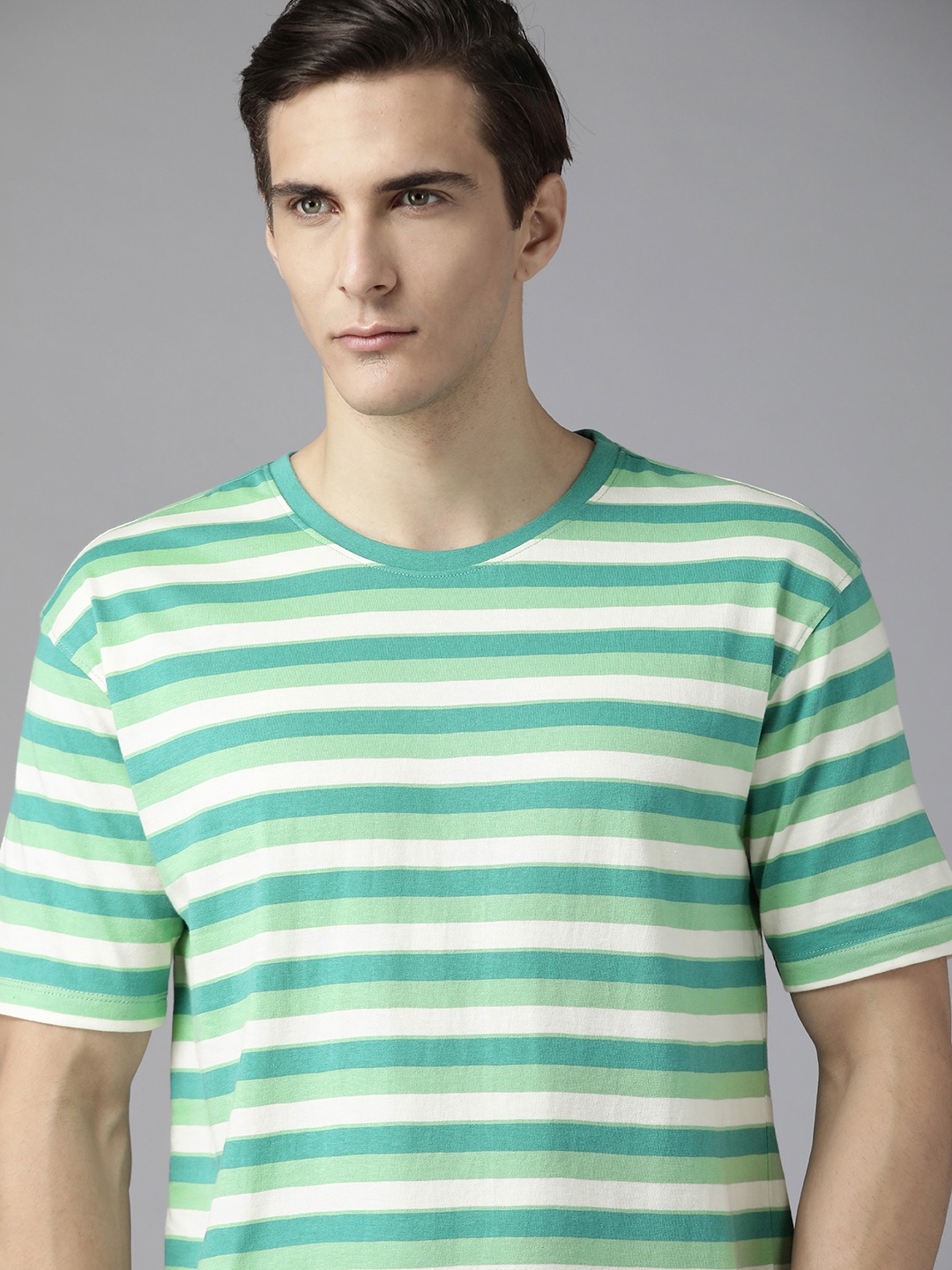 

Roadster Men Green & White Striped Pure Cotton T-shirt