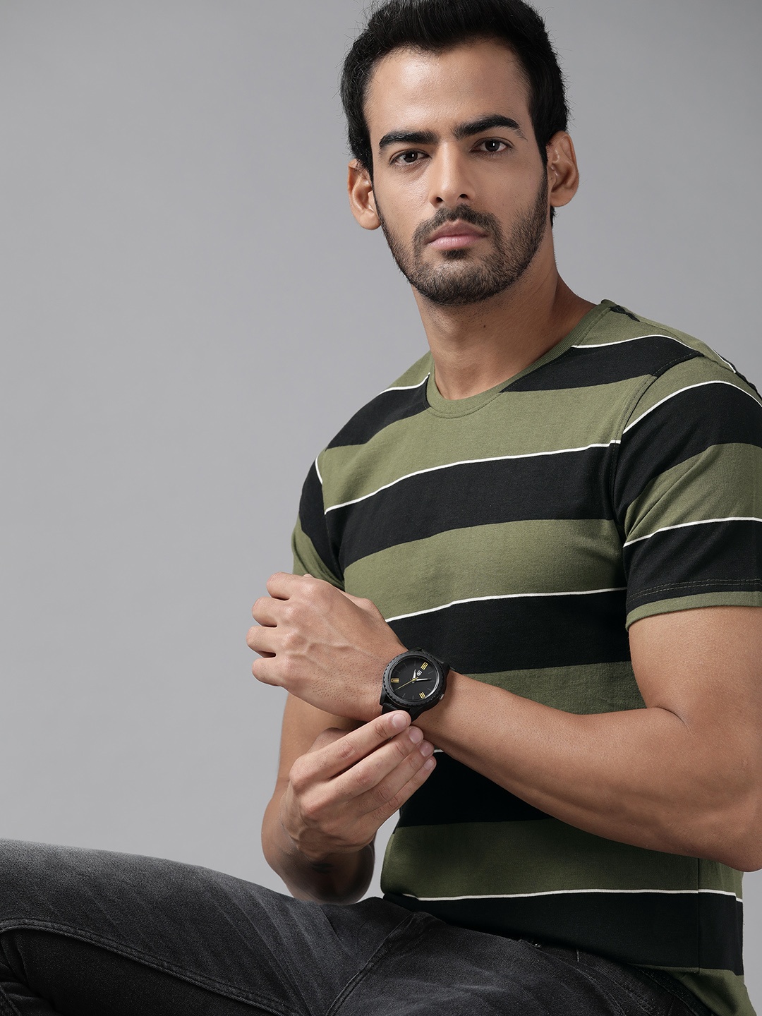 

Roadster Men Olive Green & Black Striped Pure Cotton T-shirt