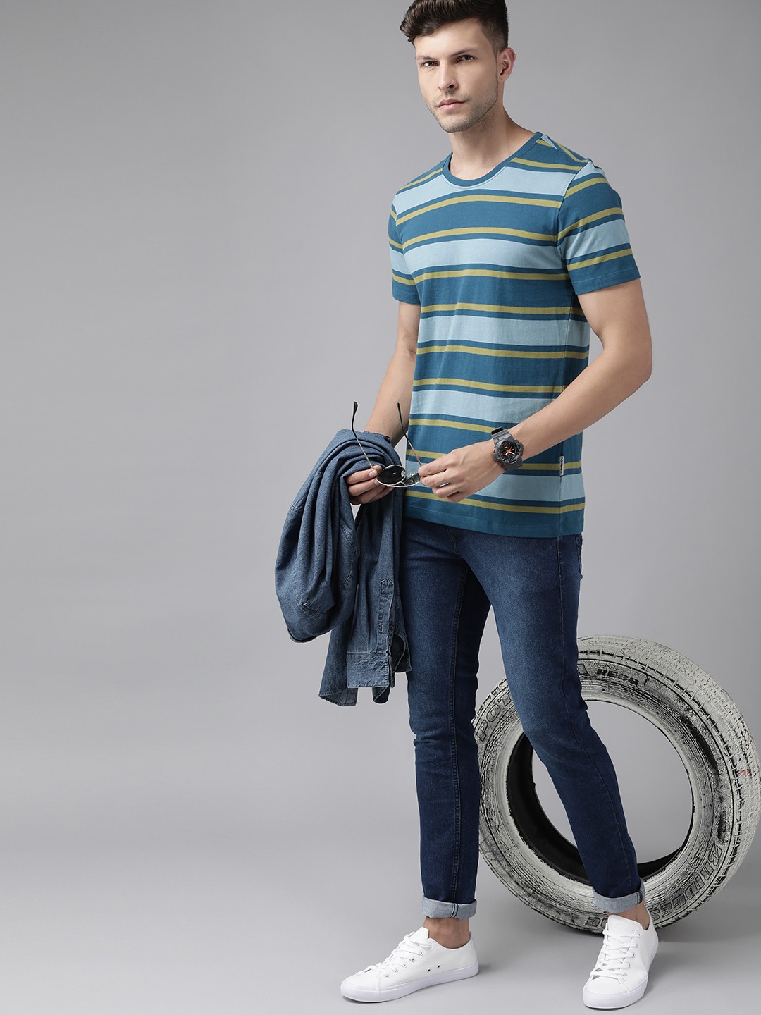

Roadster Men Blue & Yellow Pure Cotton Striped T-shirt