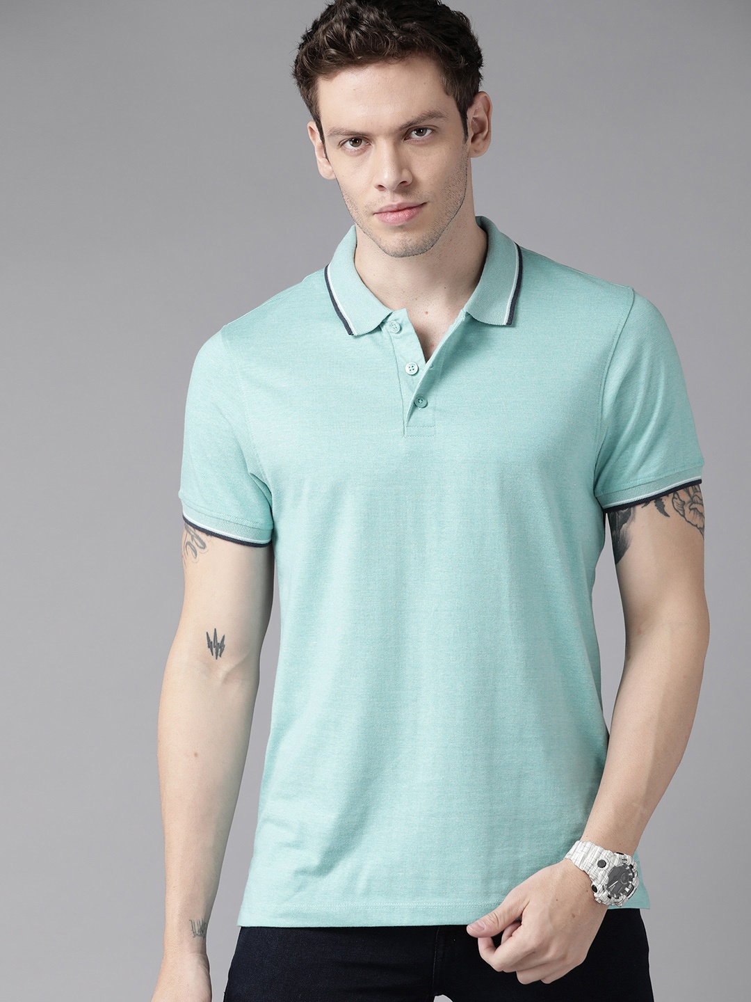 

Roadster Men Blue Solid Polo Collar T-shirt