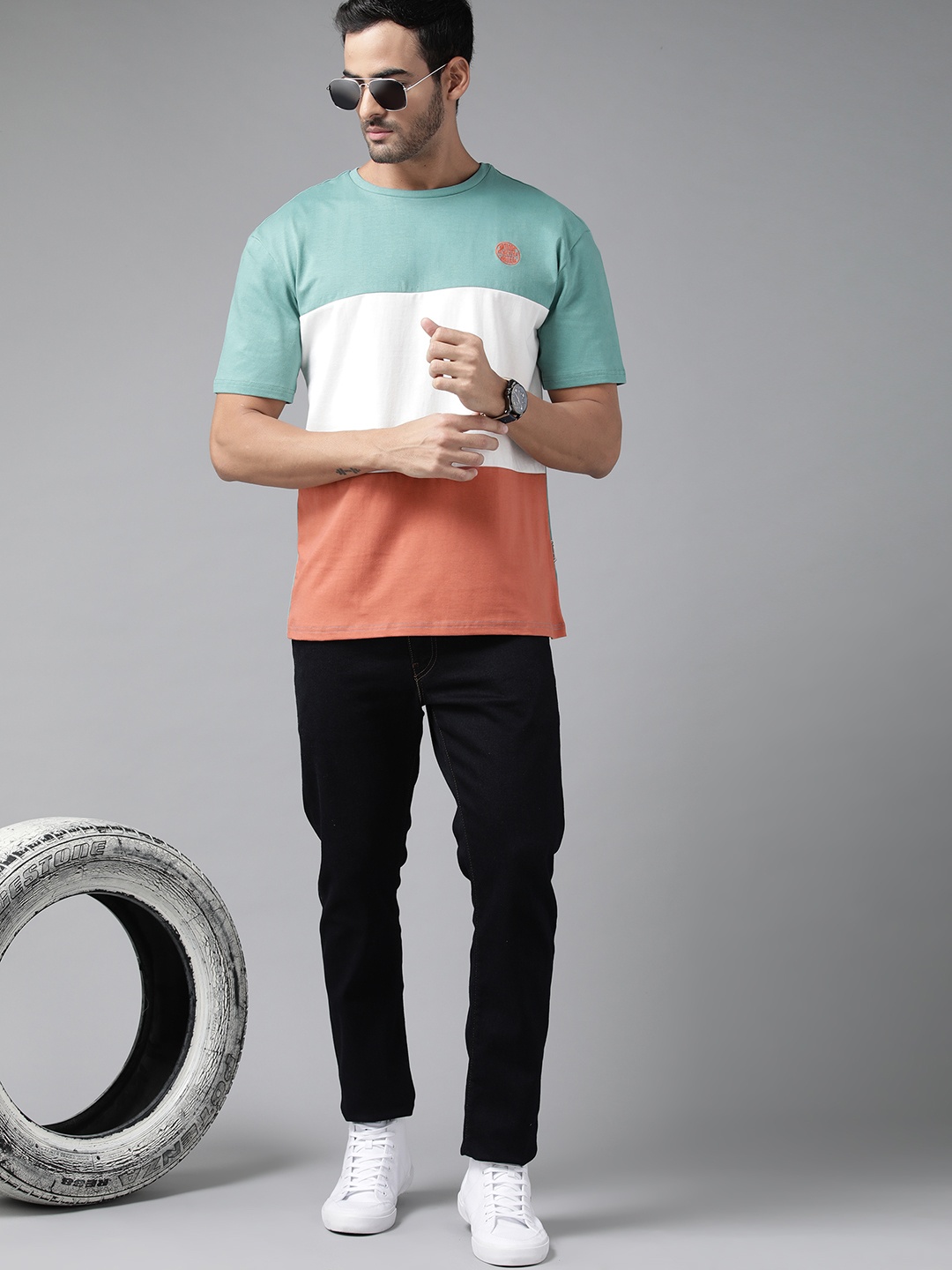 

Roadster Men Blue & Rust Red Colourblocked Pure Cotton T-shirt