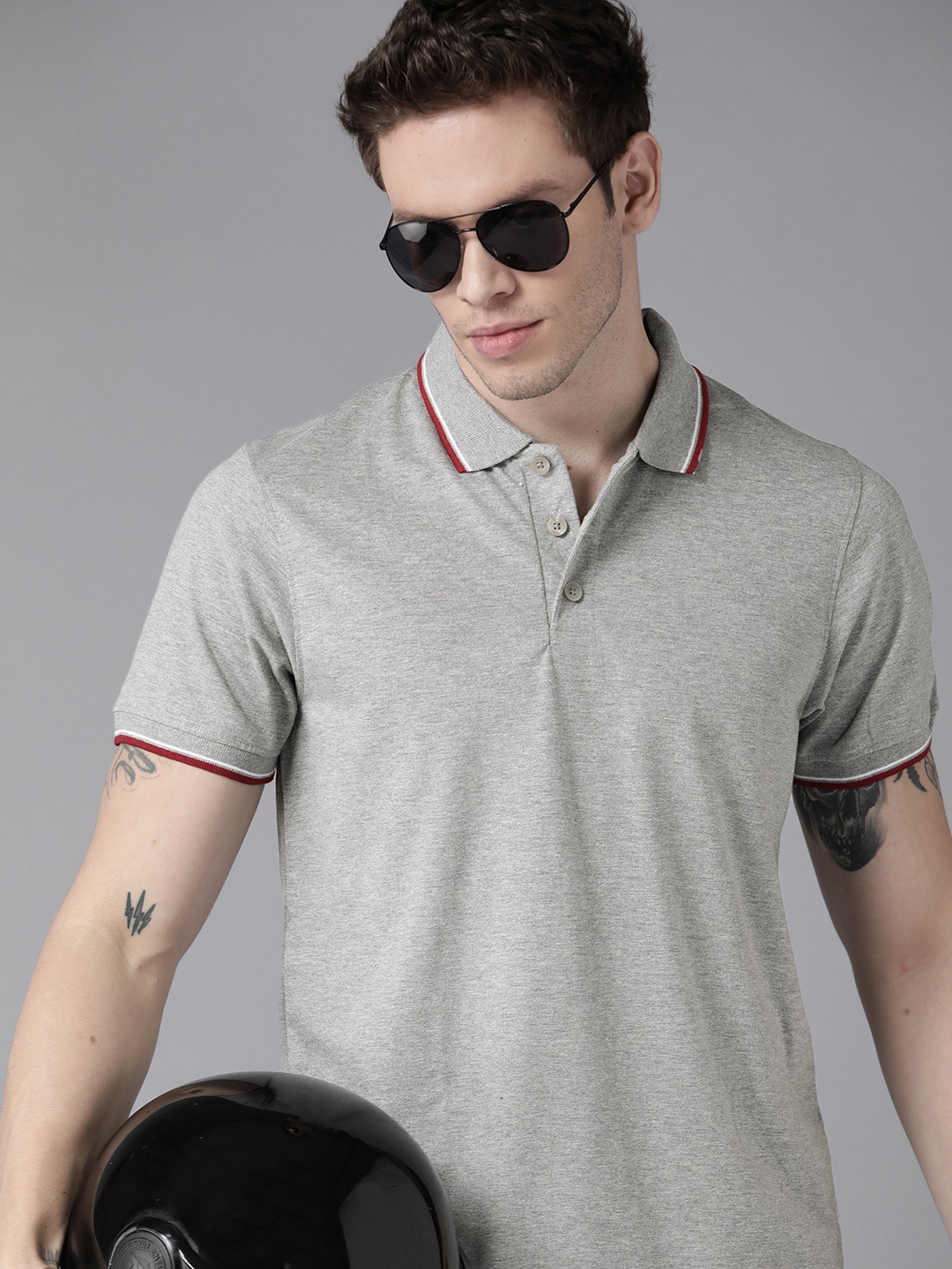 

Roadster Men Grey Melange Polo Collar T-shirt