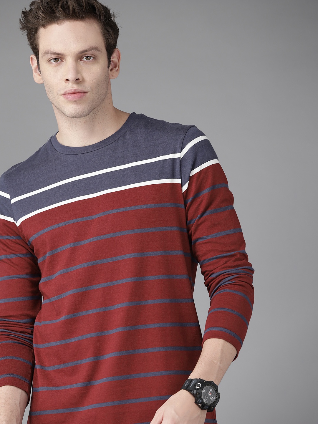 

Roadster Men Maroon & Navy Blue Striped Pure Cotton T-shirt