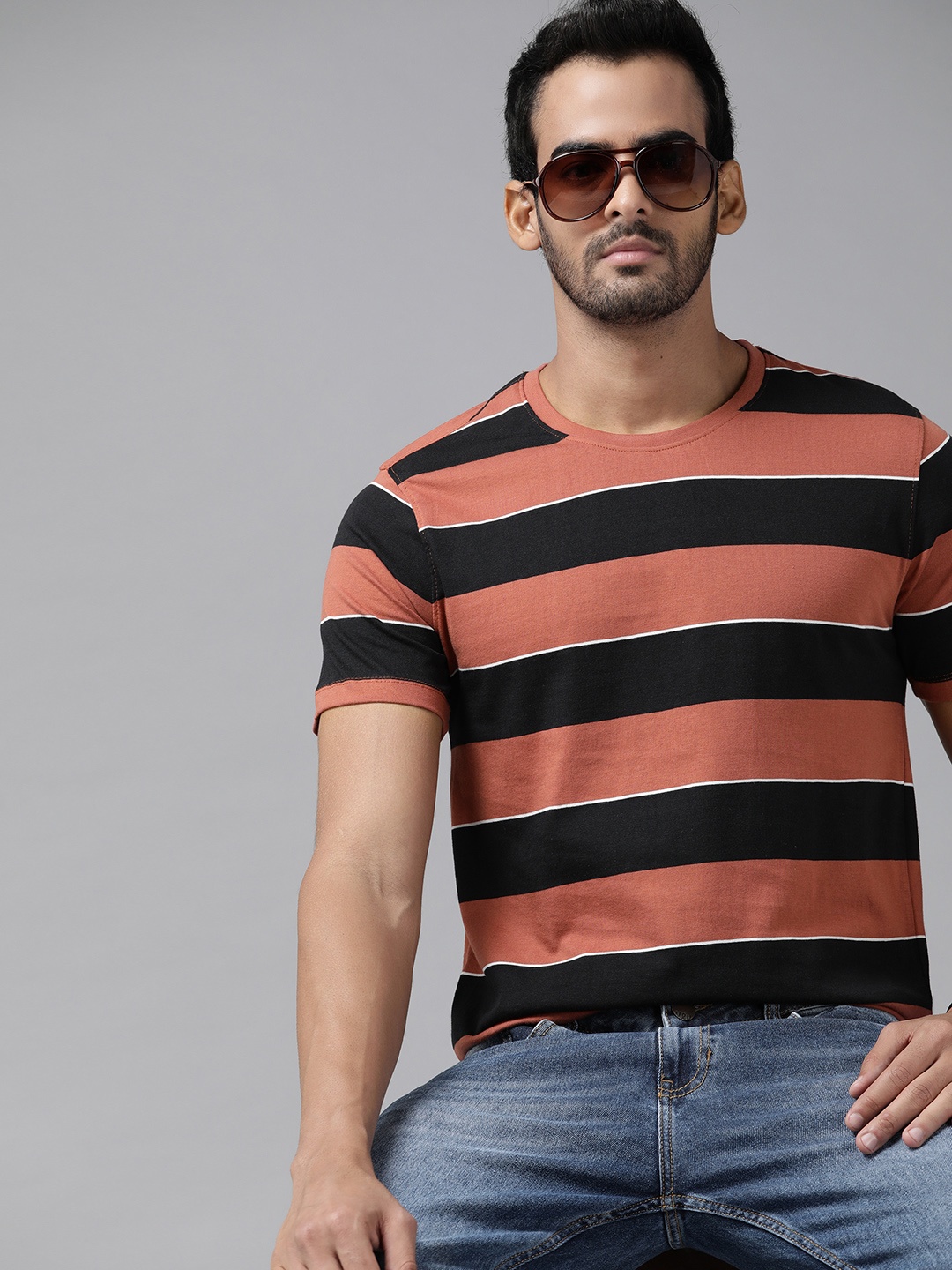 

Roadster Men Rust & Black Striped Pure Cotton T-shirt