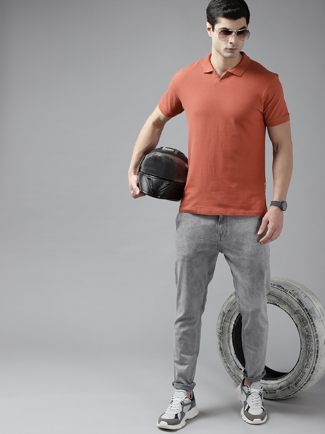 

Roadster Men Rust Red Polo Collar T-shirt